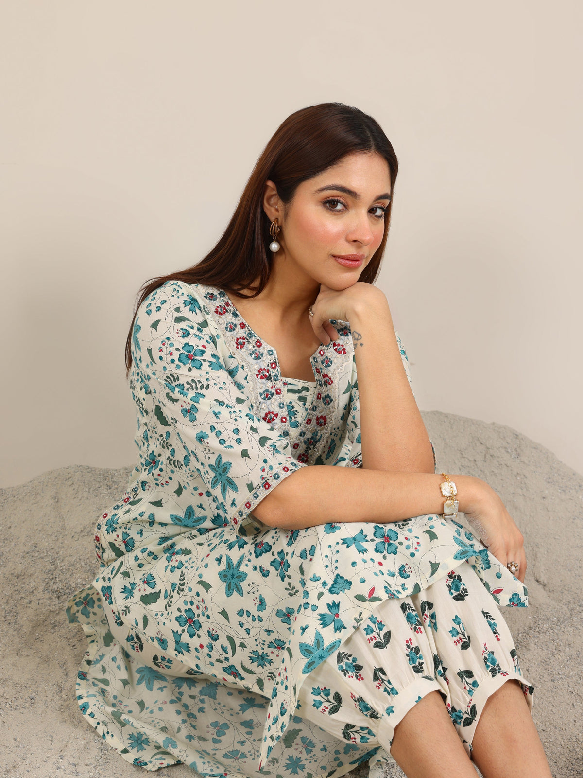 Anouk Off White Printed Cotton Straight Kurta Set