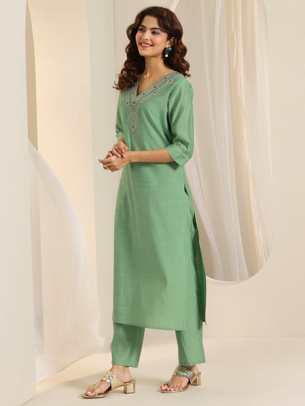 Anouk Green Yoke Design Silk Blend Straight Suit Set With Dupatta