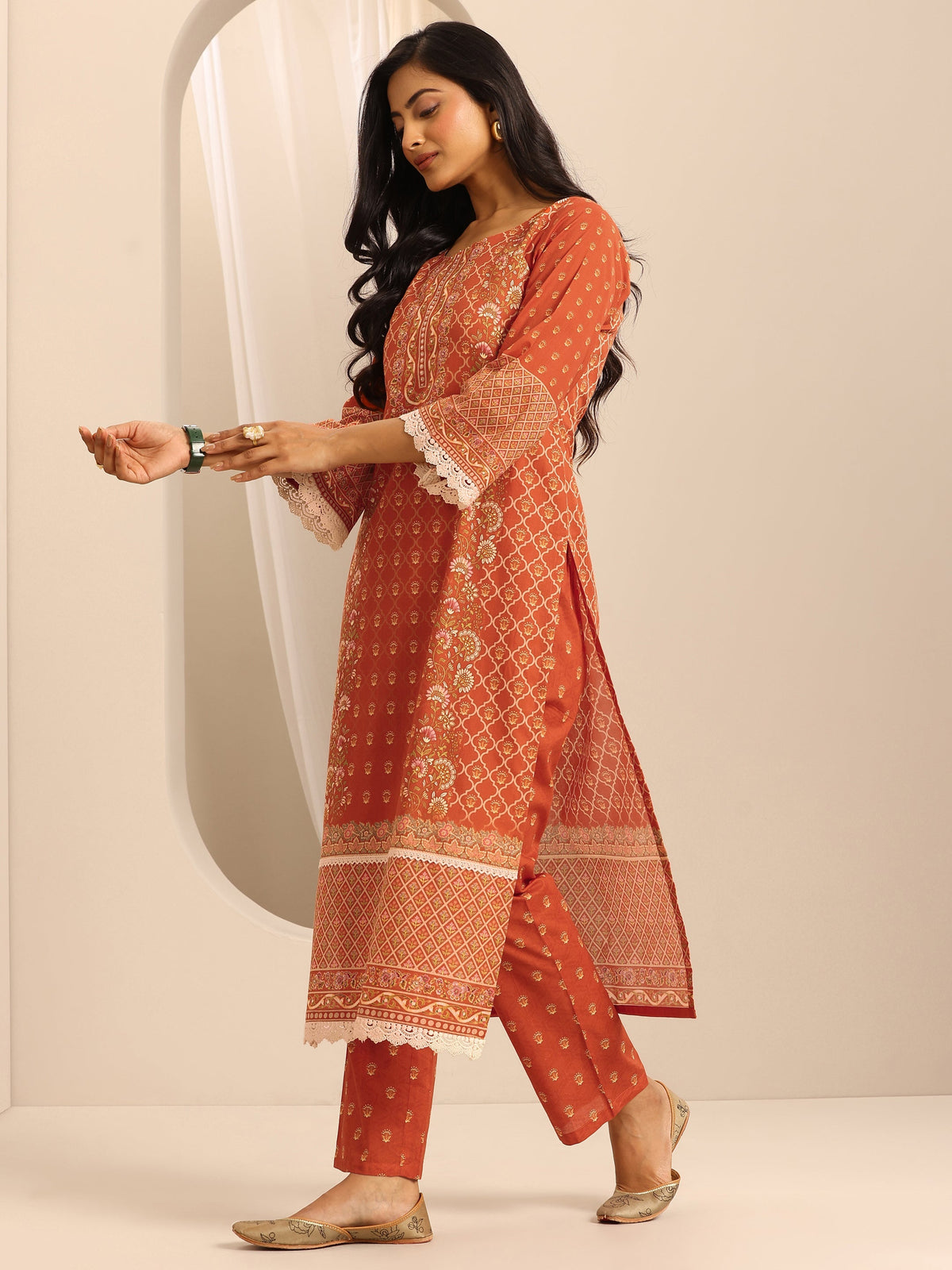 Anouk Orange Printed Cotton Blend Straight Suit Set With Dupatta