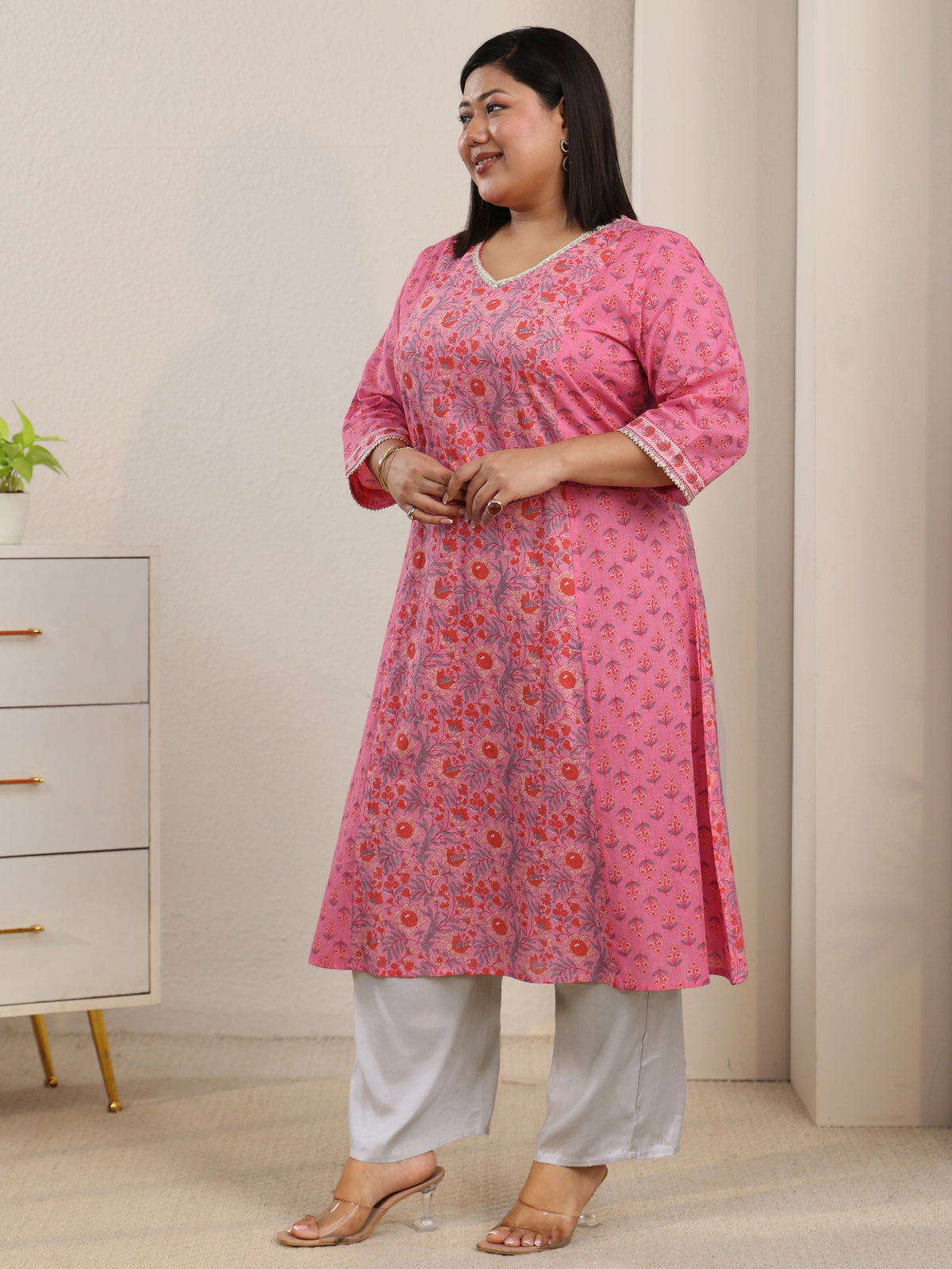 Plus Size Pink Floral Printed Cotton A-Line Kurta