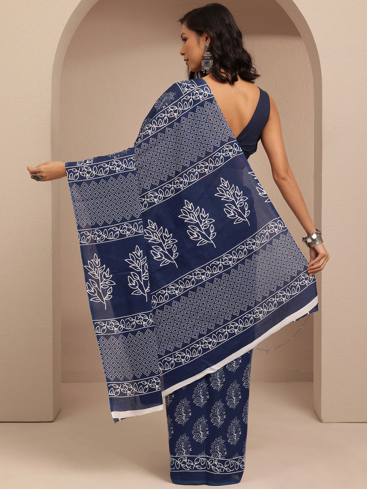 Anouk Navy Blue Printed Cotton Saree With Unstitched Blouse Piece