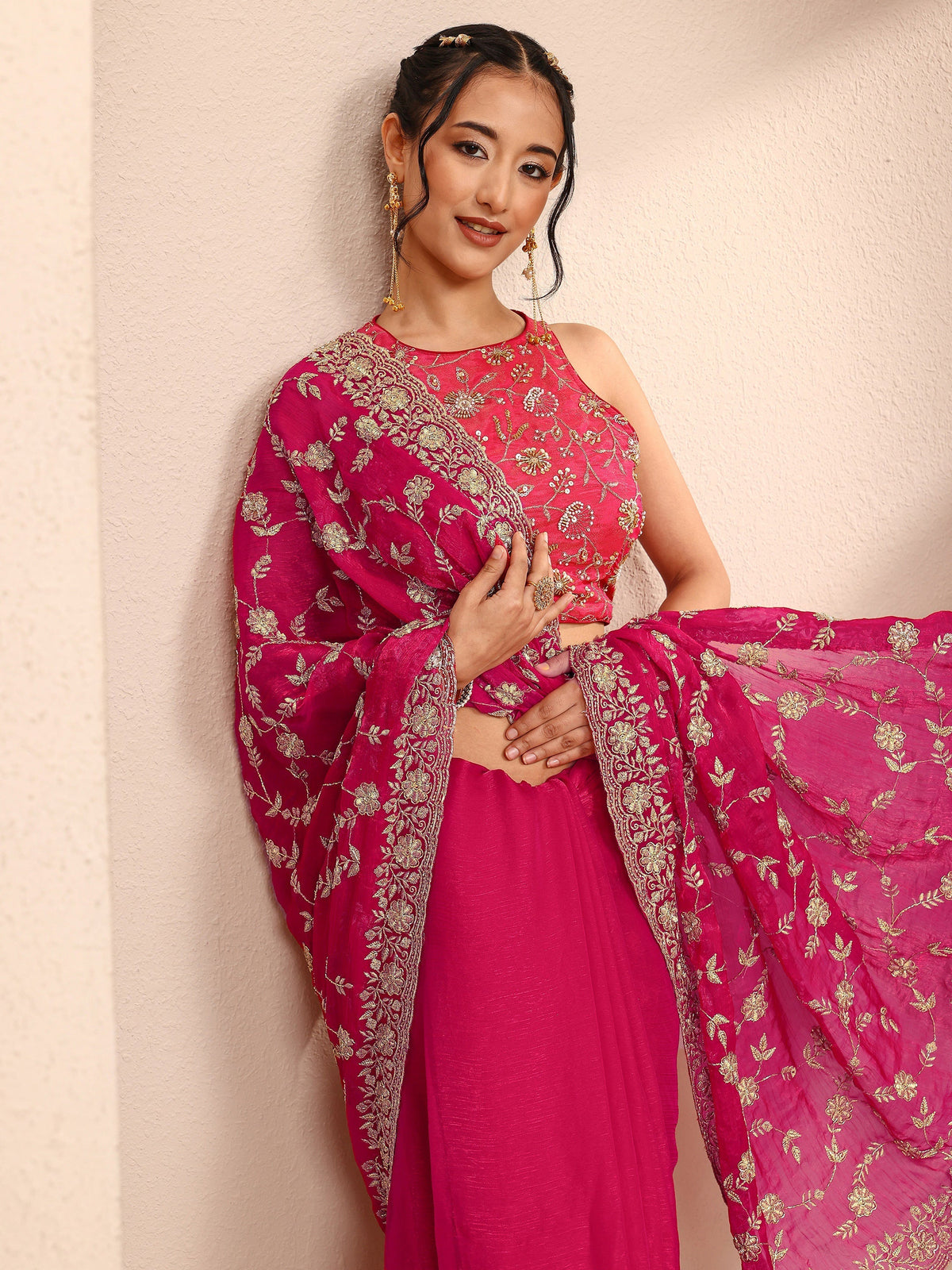 Anouk Pink Floral Embellished Chiffon Saree With Unstitched Blouse Piece