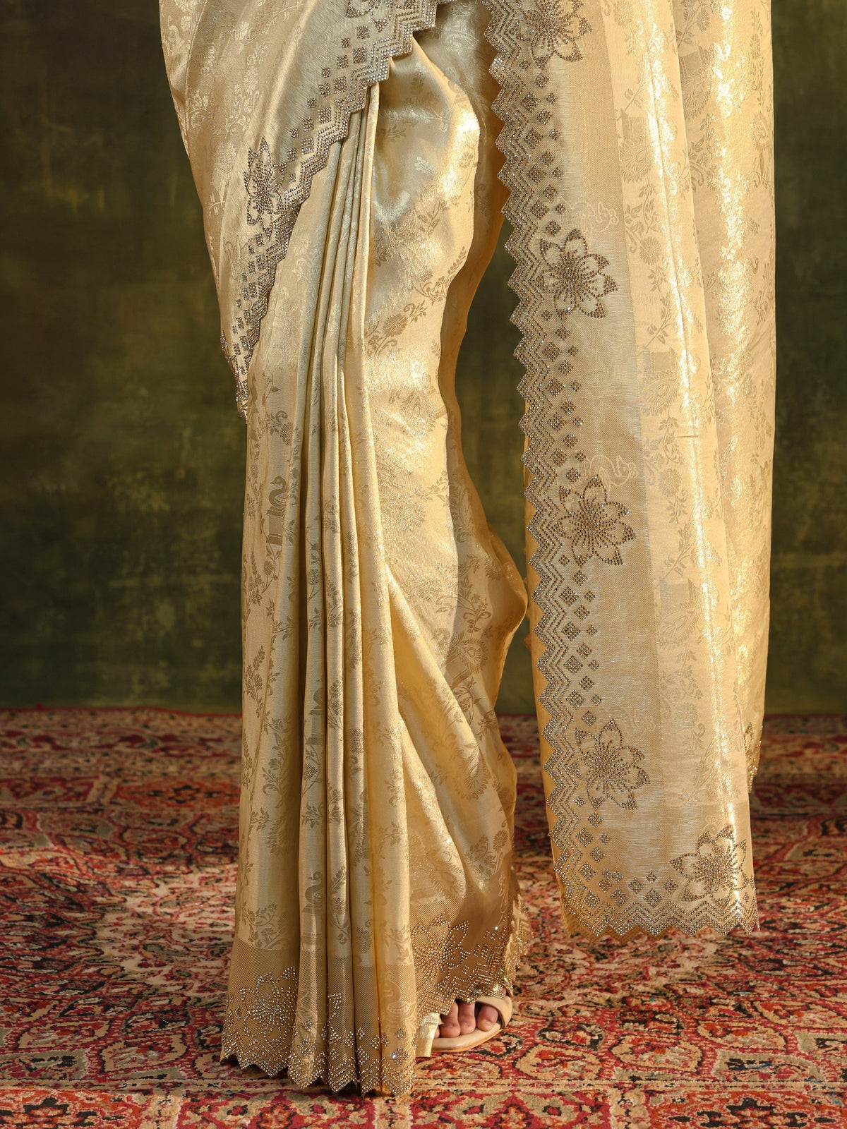 Anouk Gold Floral Embellished Silk Blend Saree With Unstitched Blouse Piece