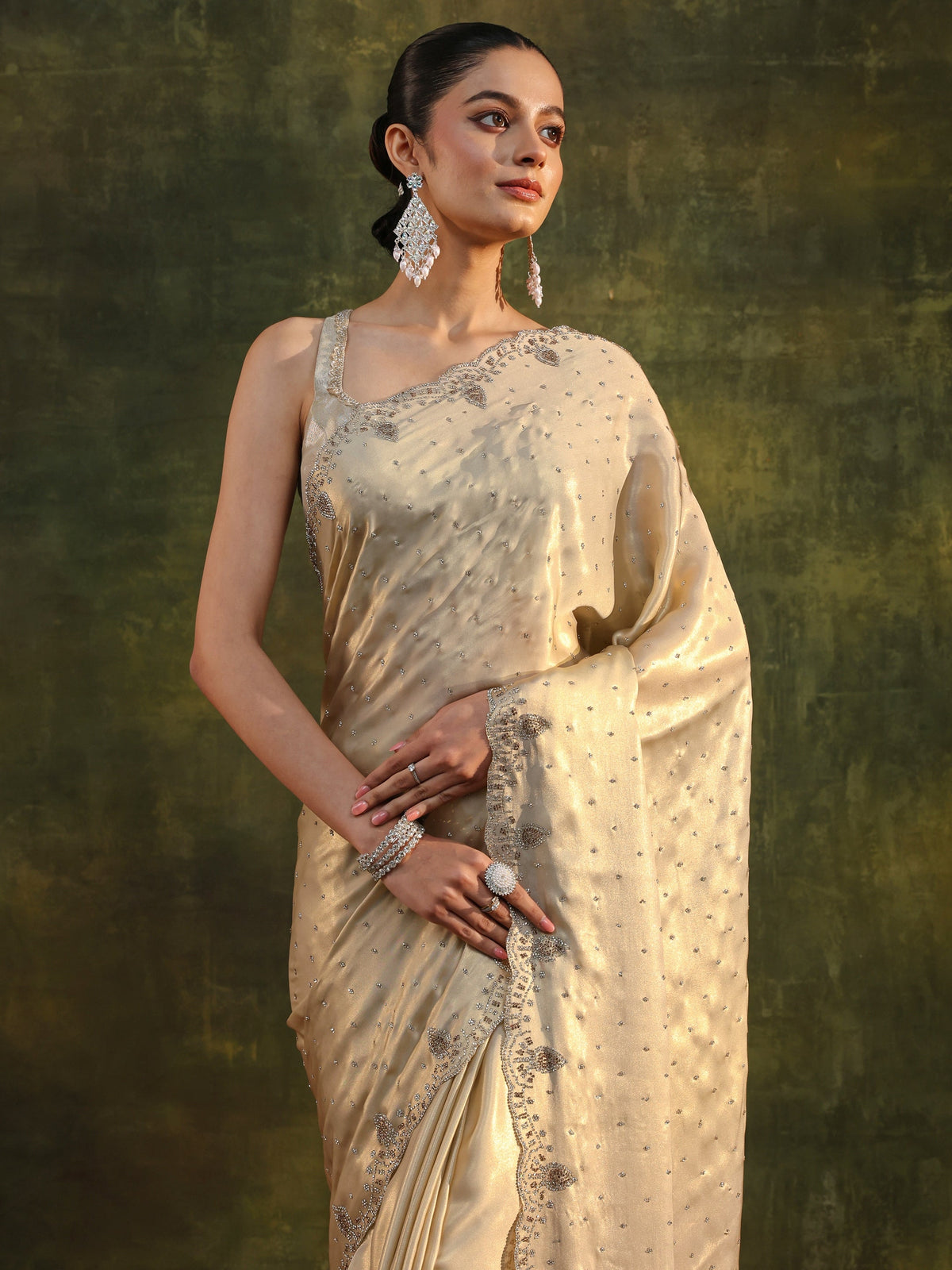 Anouk Art Ivory Embellished Silk Blend Saree With Unstitched Blouse Piece