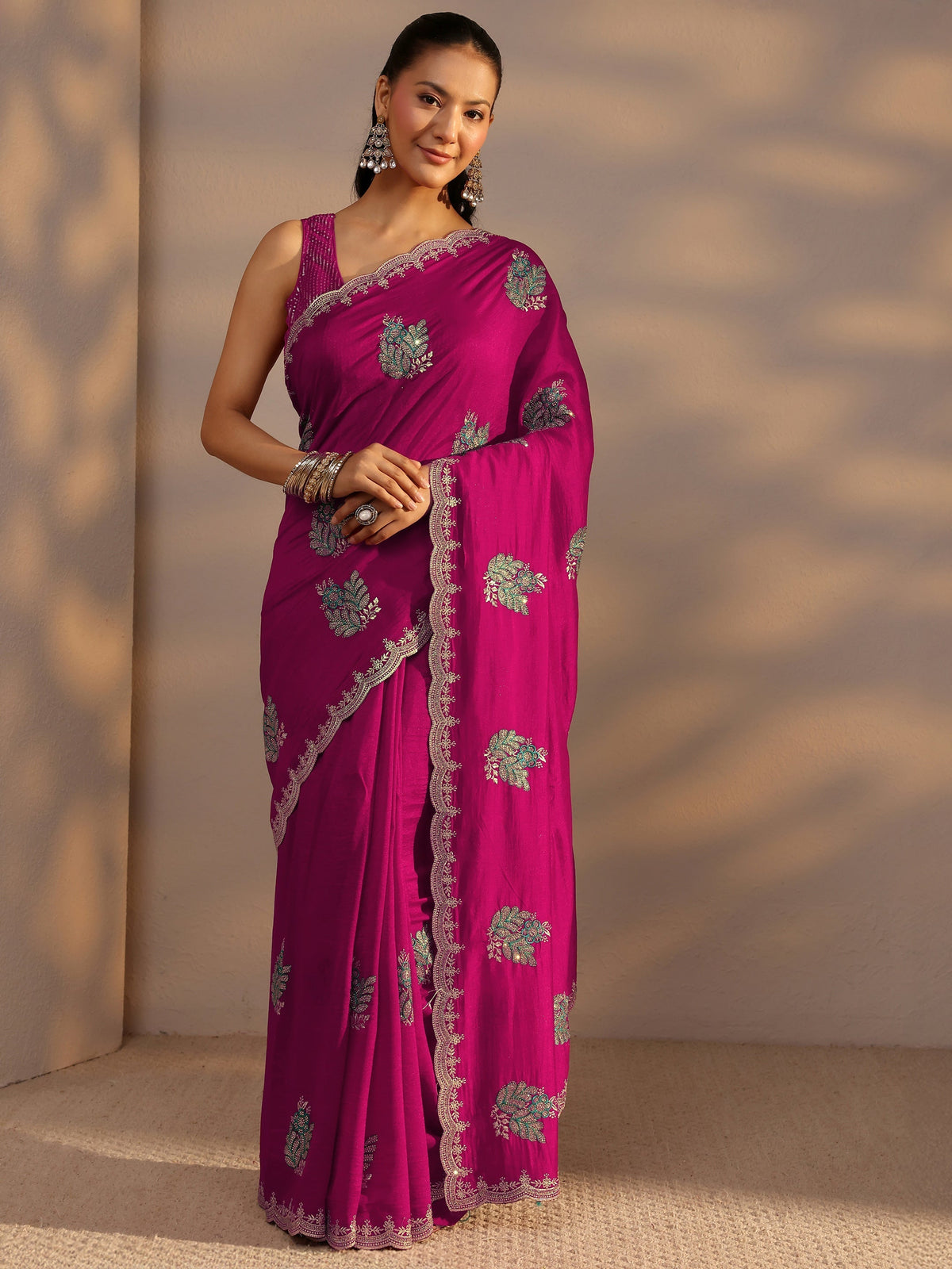 Anouk Pink Floral Embroidered Silk Blend Saree With Unstitched Blouse Piece