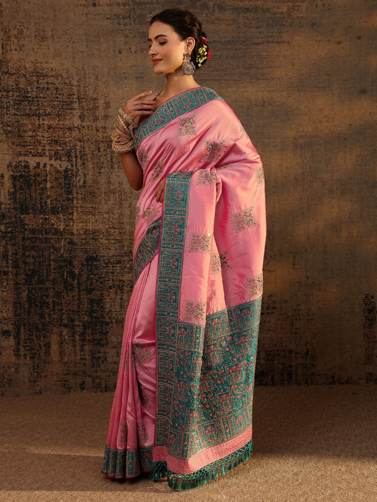 Anouk Pink Ethnic Motifs Embroidered Silk Blend Saree With Unstitched Blouse Piece