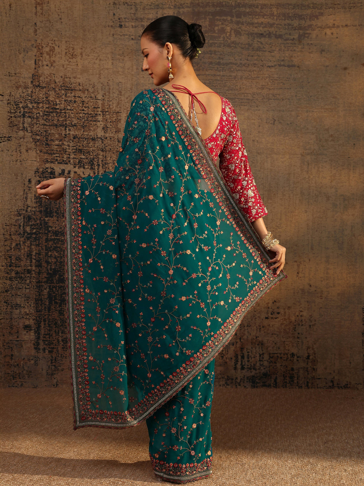 Anouk Blue Floral Embroidered Net Saree With Unstitched Blouse Piece
