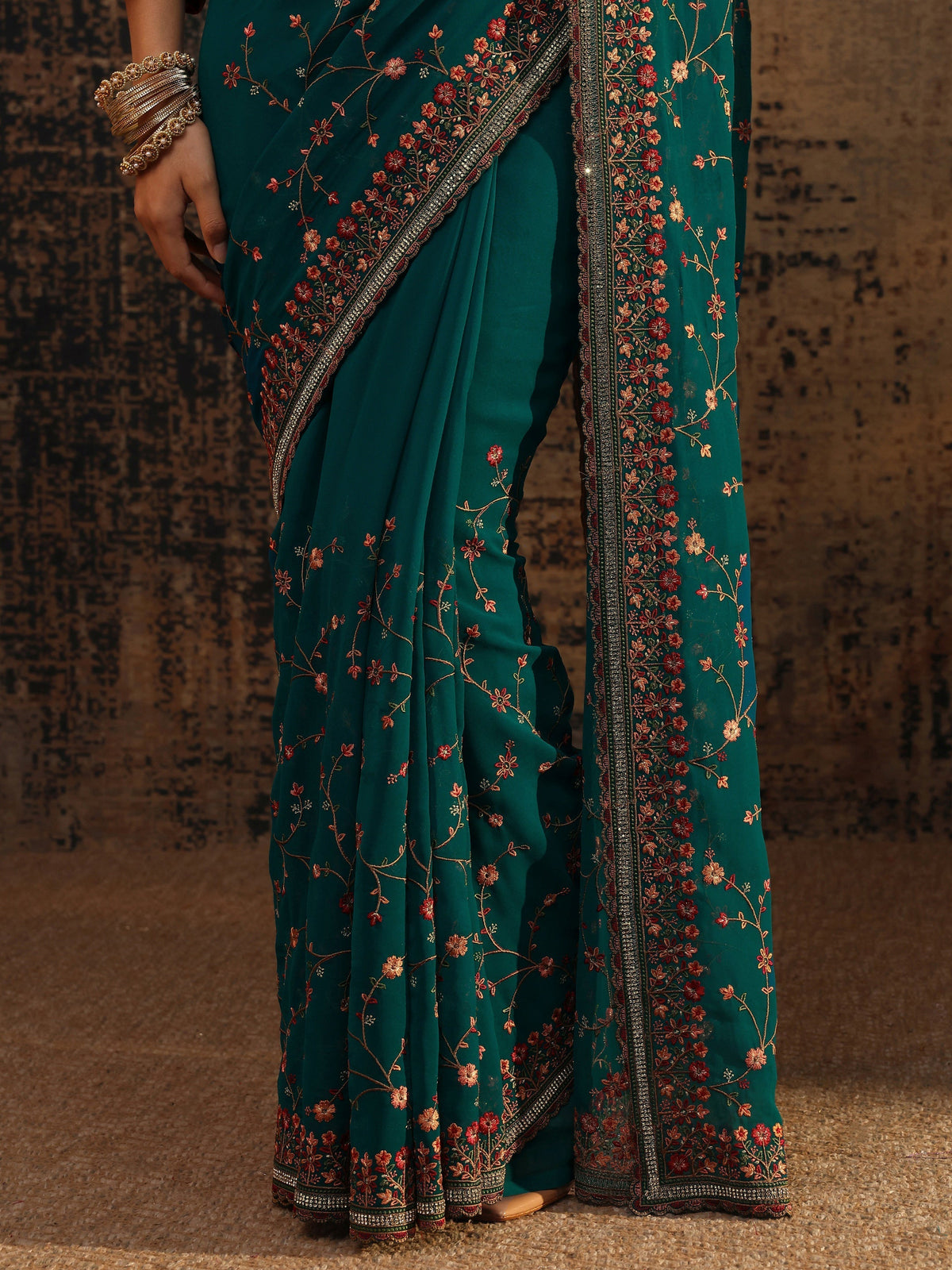 Anouk Blue Floral Embroidered Net Saree With Unstitched Blouse Piece