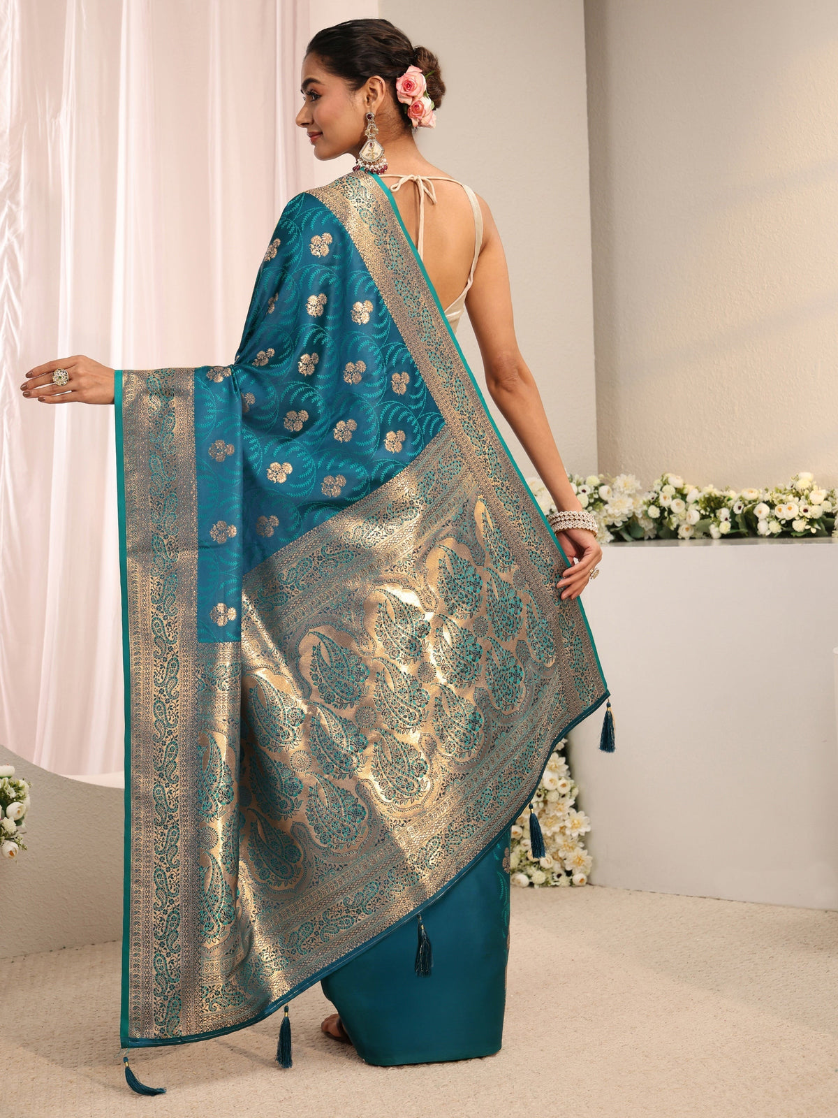 Anouk Blue Ethnic Woven Design Silk Blend Saree With Unstitched Blouse Piece