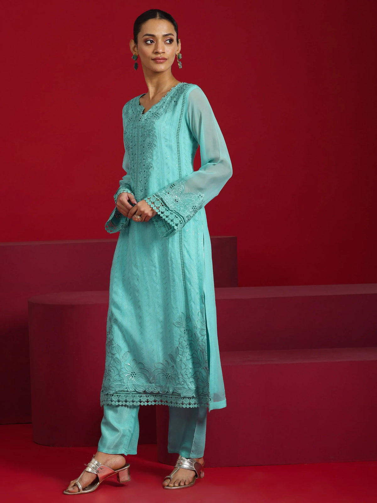 Anouk Art Turquoise Blue Embroidered Organza Straight Suit With Dupatta