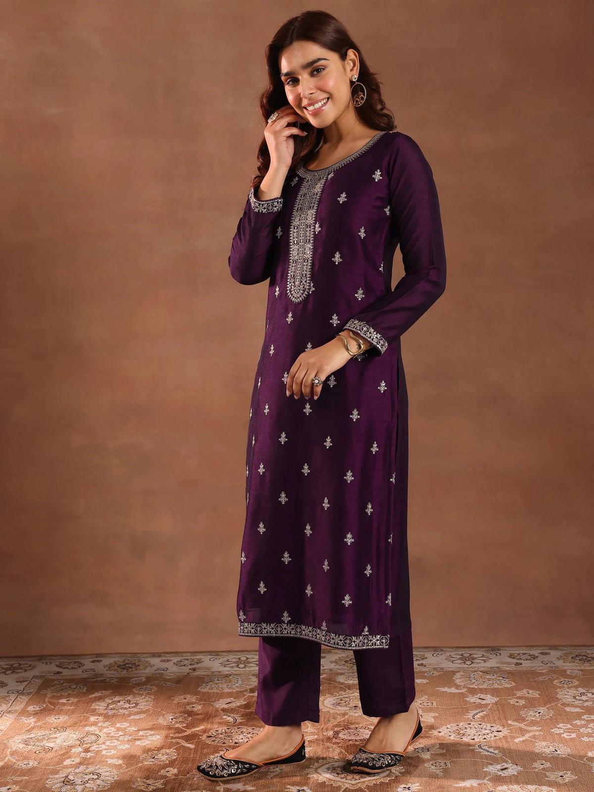 Anouk Burgundy Embroidered Silk Blend Straight Suit With Dupatta