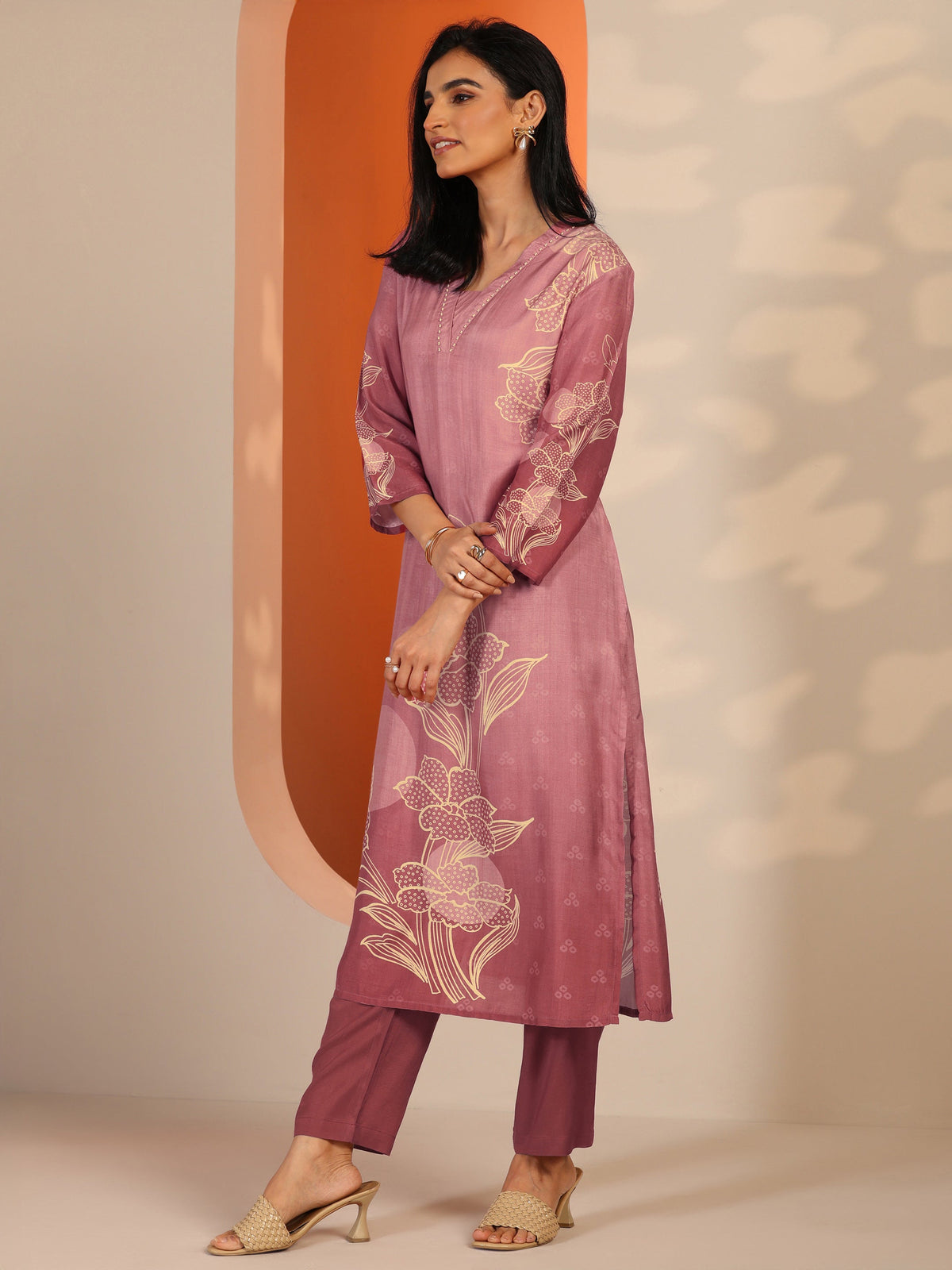 Anouk Pink Printed Muslin Straight Suit Set With Dupatta