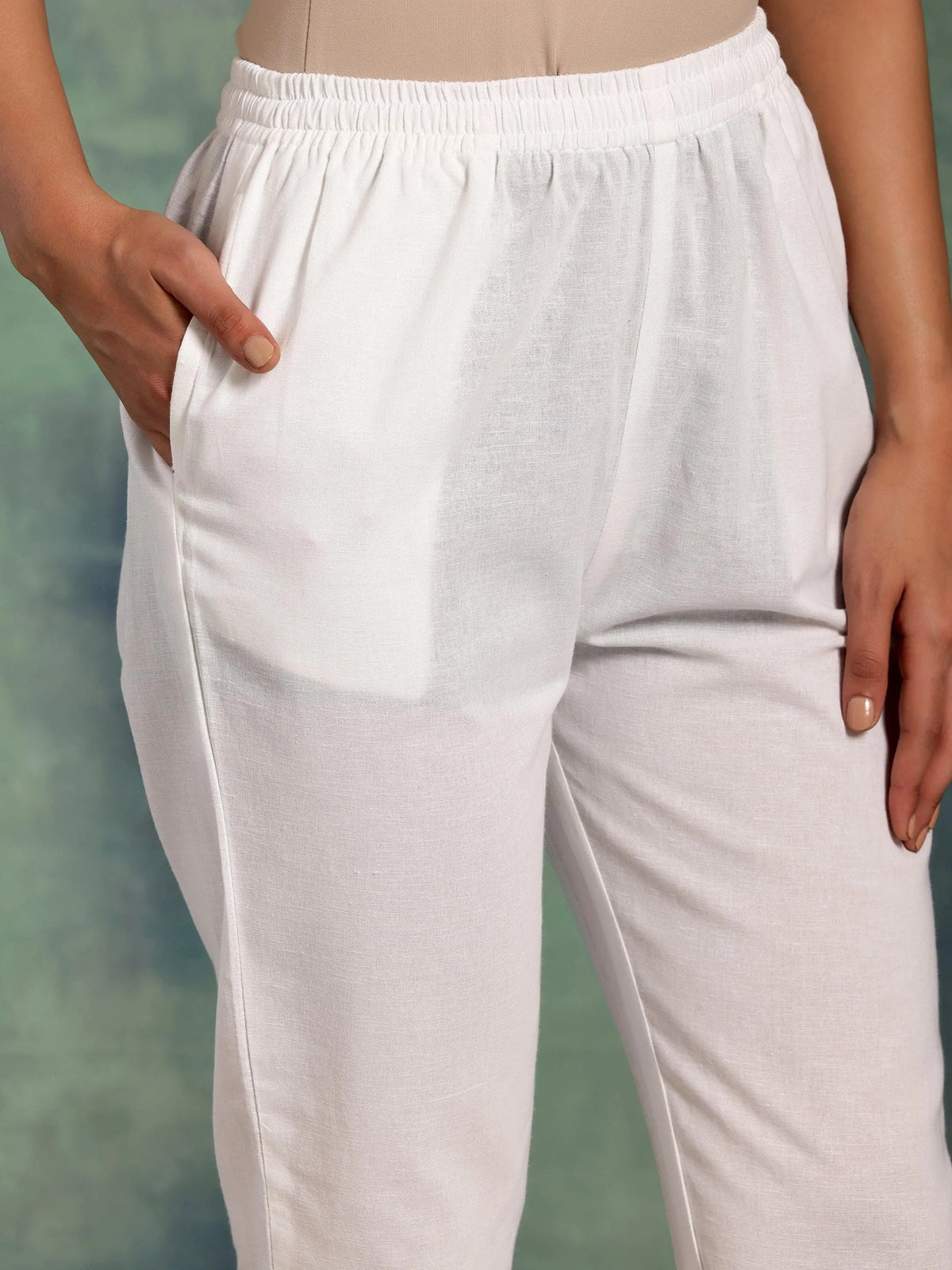 Anouk White Solid Cotton Straight Fit Trousers