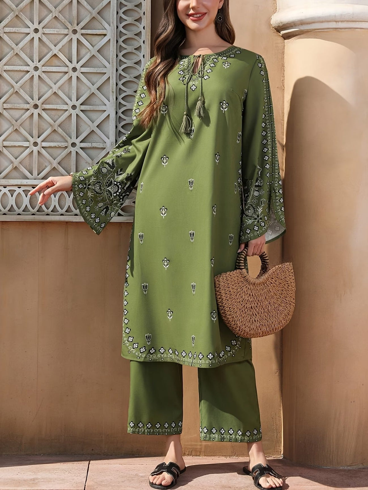 Women’s Elegant Floral Two-Piece Set – Long Sleeve Round Neck Tassel Top with Extended Pants (Middle East Inspired Casual Outfit