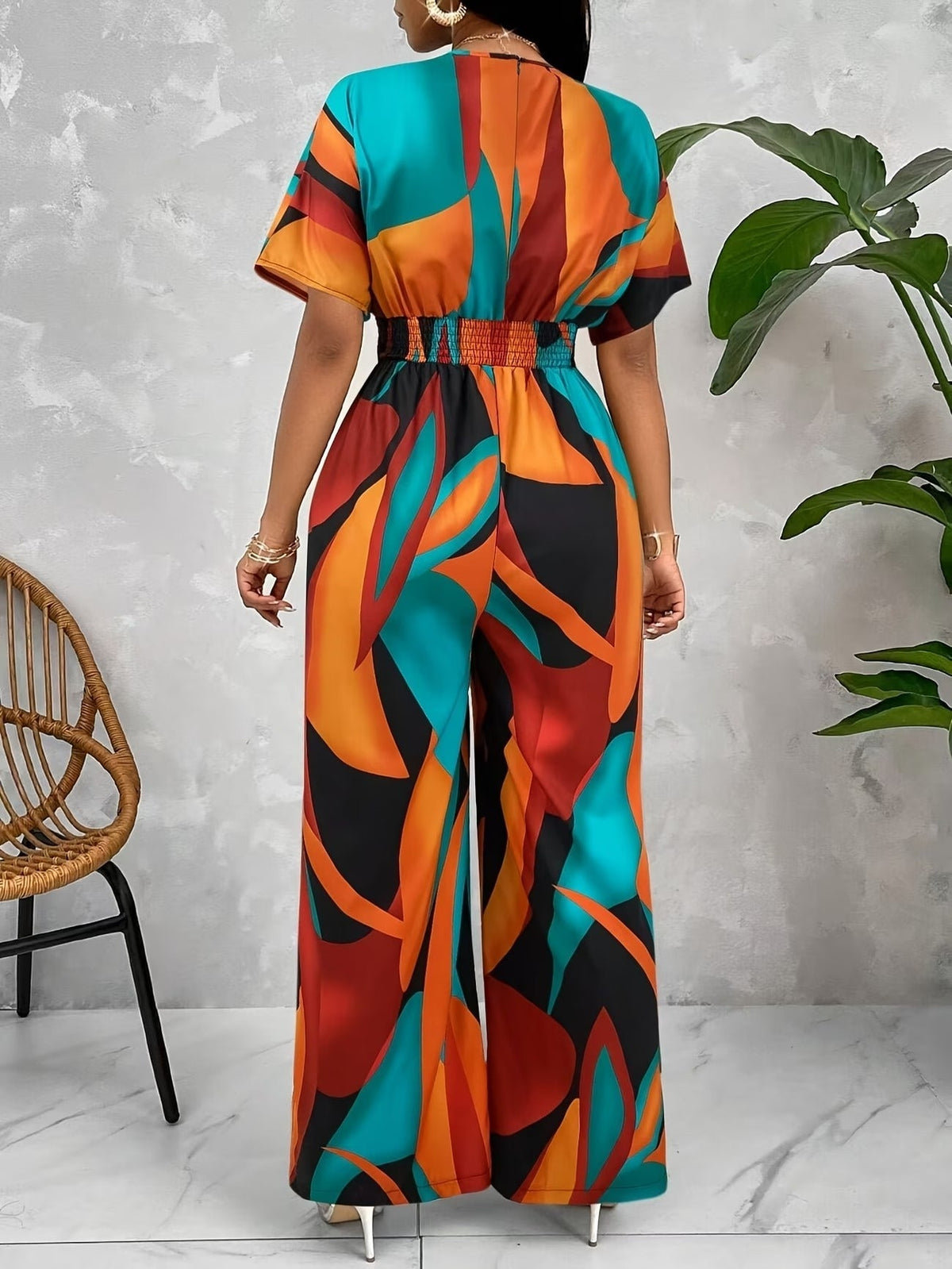 Elegant Women’s Batwing Sleeve Jumpsuit – V-Neck Abstract Print Wide-Leg Summer Outfit