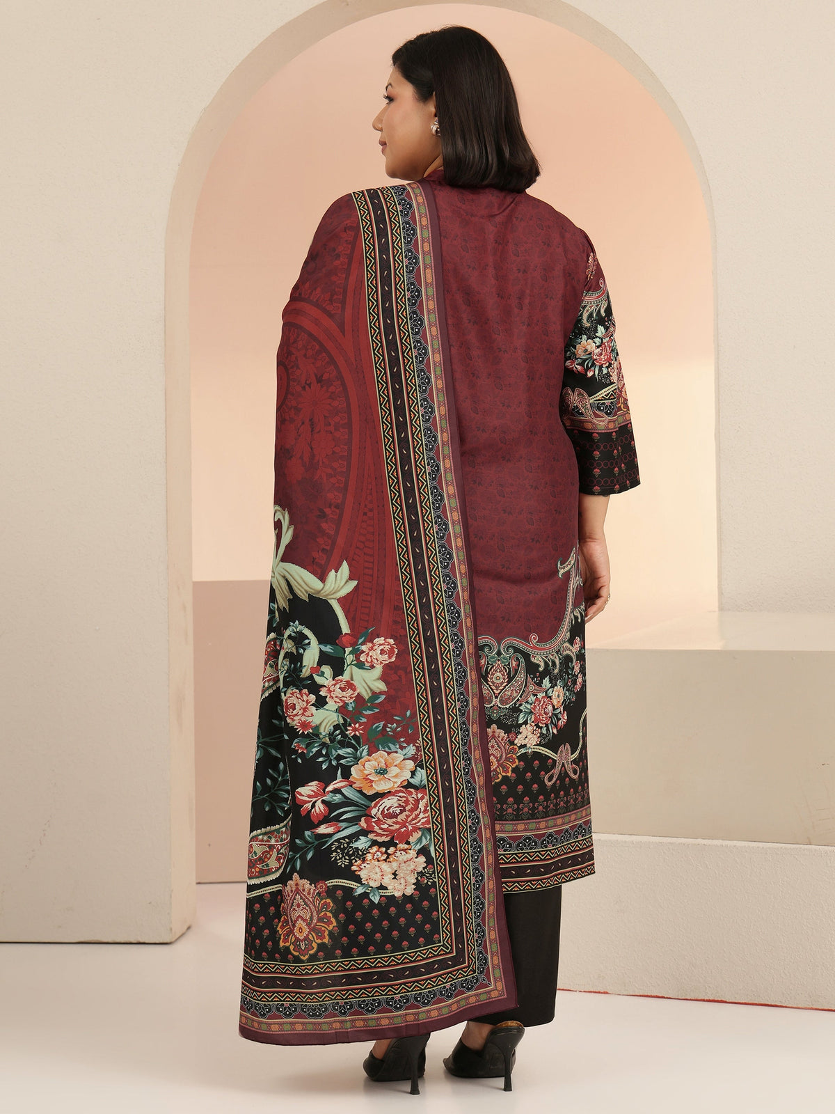 Plus Size Maroon Ethnic Print Muslin Straight Suit Set