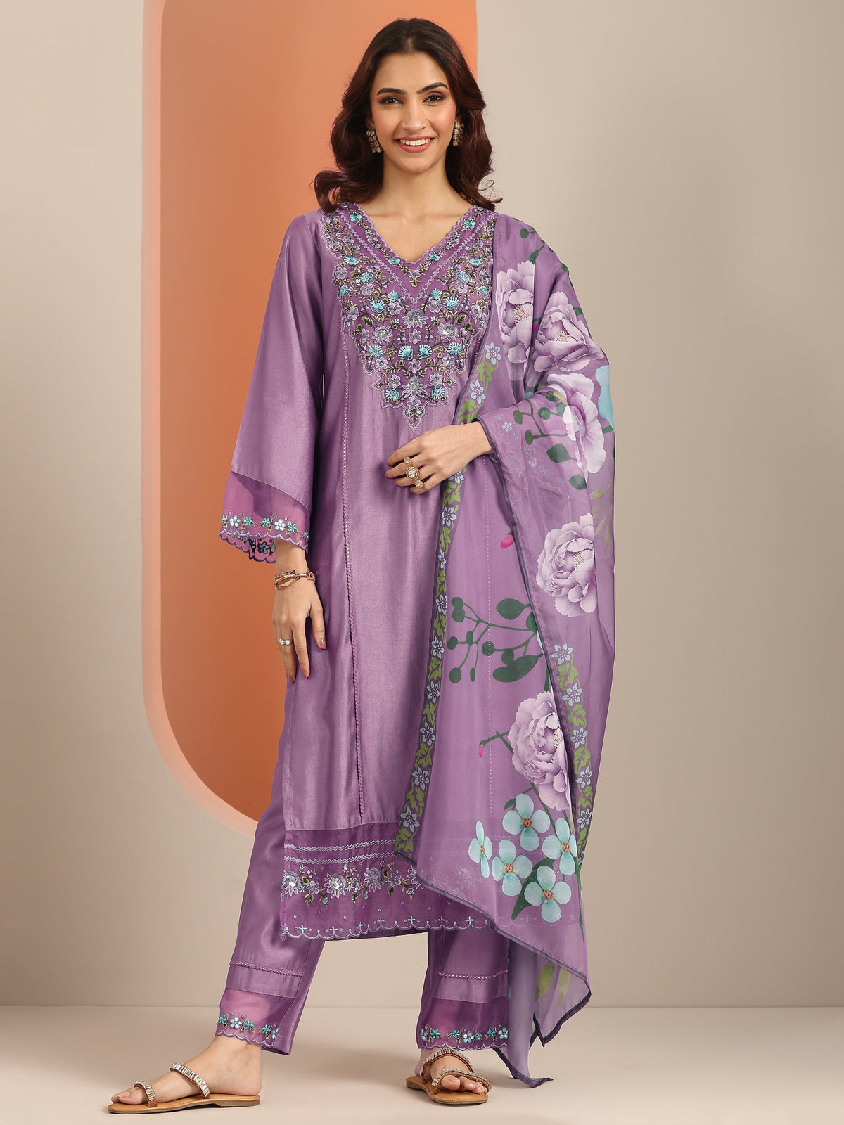 Anouk Mauve Embroidered Silk Blend Straight Suit Set With Dupatta