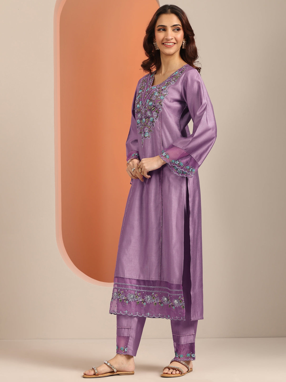 Anouk Mauve Embroidered Silk Blend Straight Suit Set With Dupatta