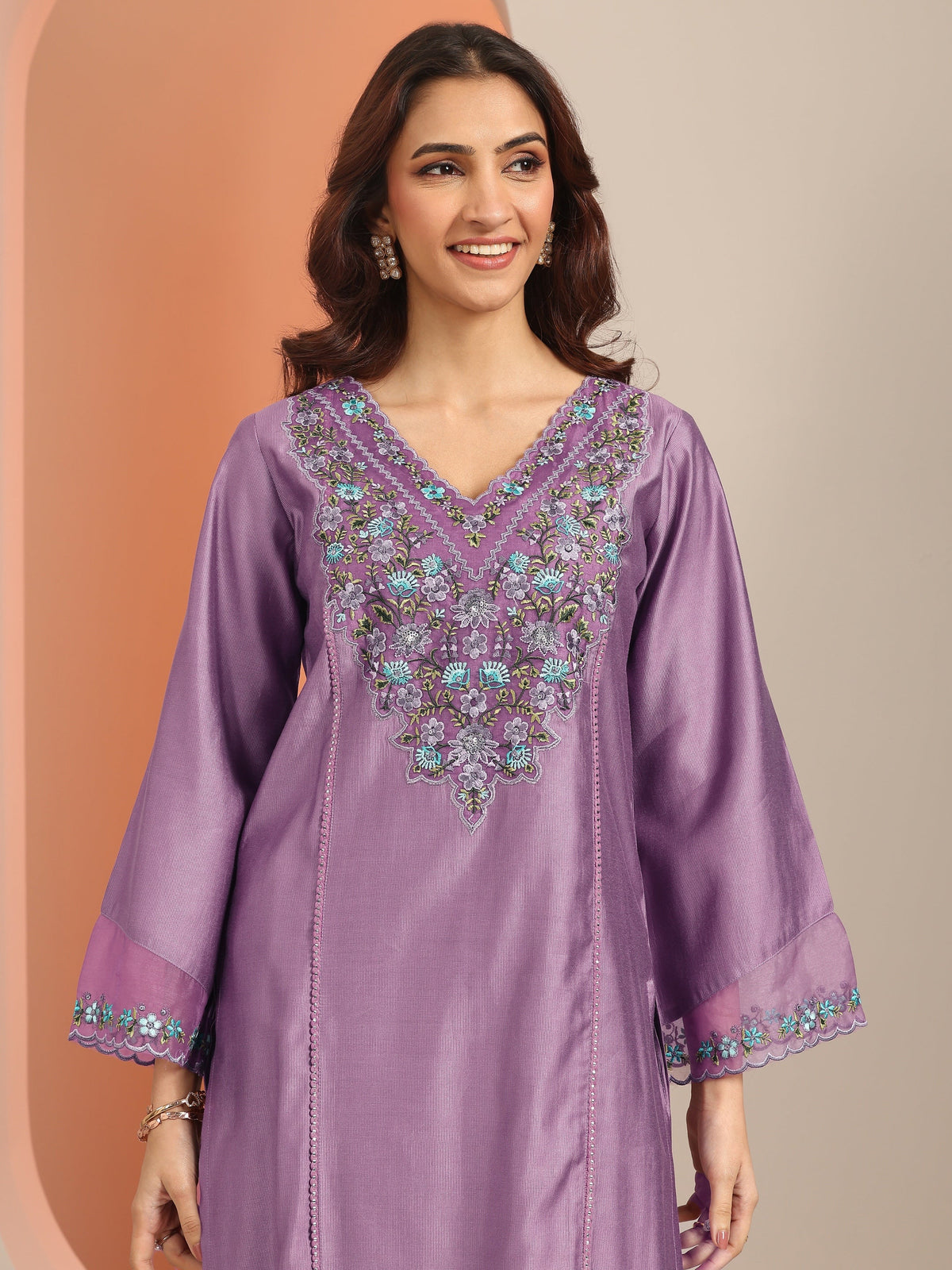 Anouk Mauve Embroidered Silk Blend Straight Suit Set With Dupatta
