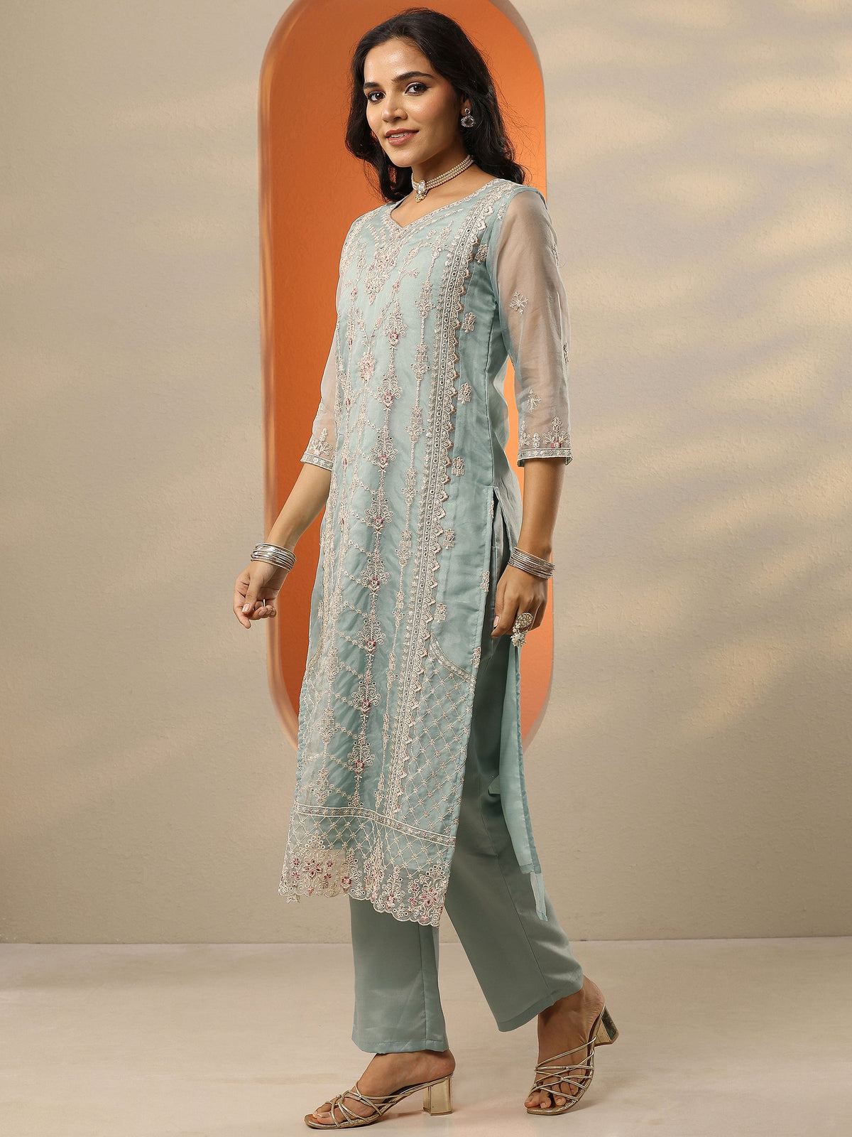 Anouk Blue Embroidered Organza Straight Suit Set With Dupatta