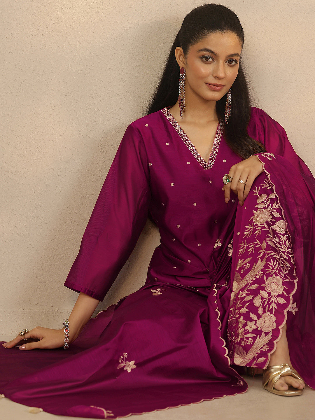 Anouk Magenta Embroidered Silk Blend Straight Suit Set With Dupatta