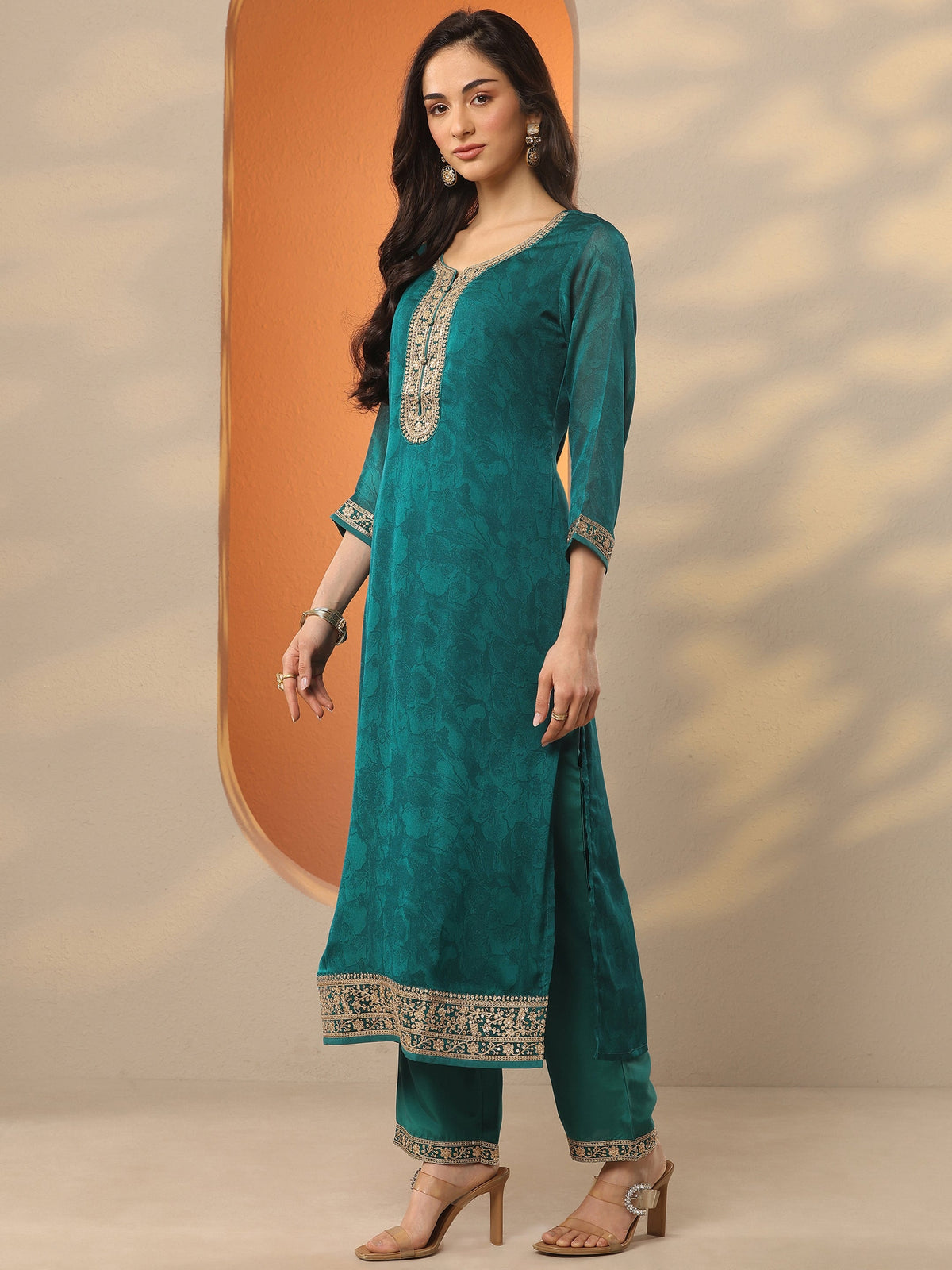 Anouk Green Embroidered Silk Blend Straight Suit Set With Dupatta