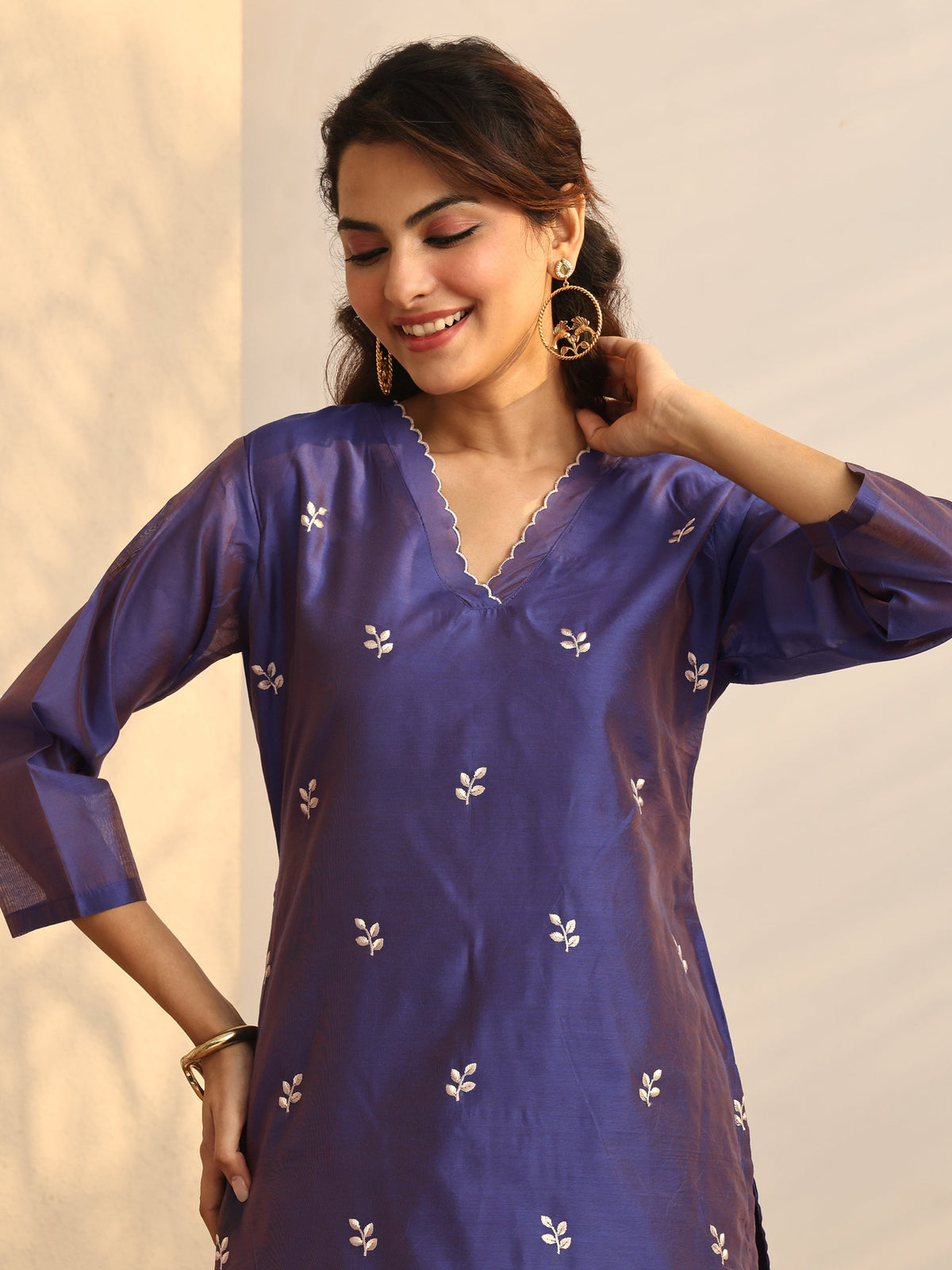 Anouk Purple Embroidered Silk Blend Straight Suit Set With Dupatta