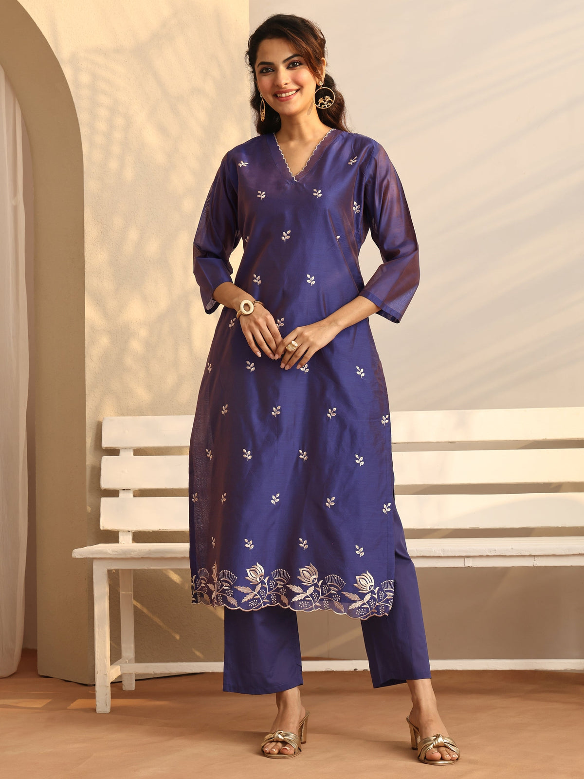 Anouk Purple Embroidered Silk Blend Straight Suit Set With Dupatta