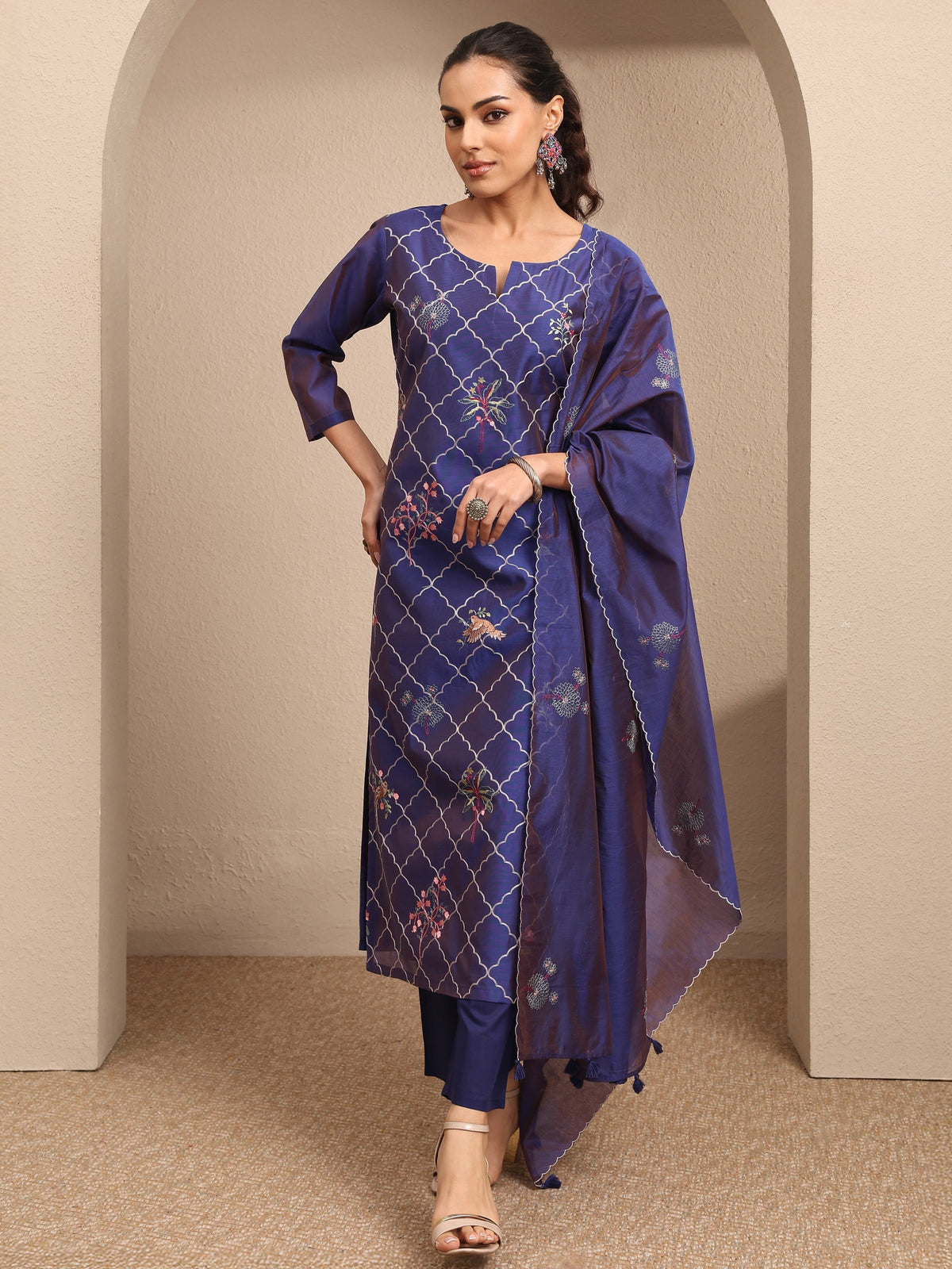 Anouk Purple Embroidered Silk Blend Straight Suit Set With Dupatta