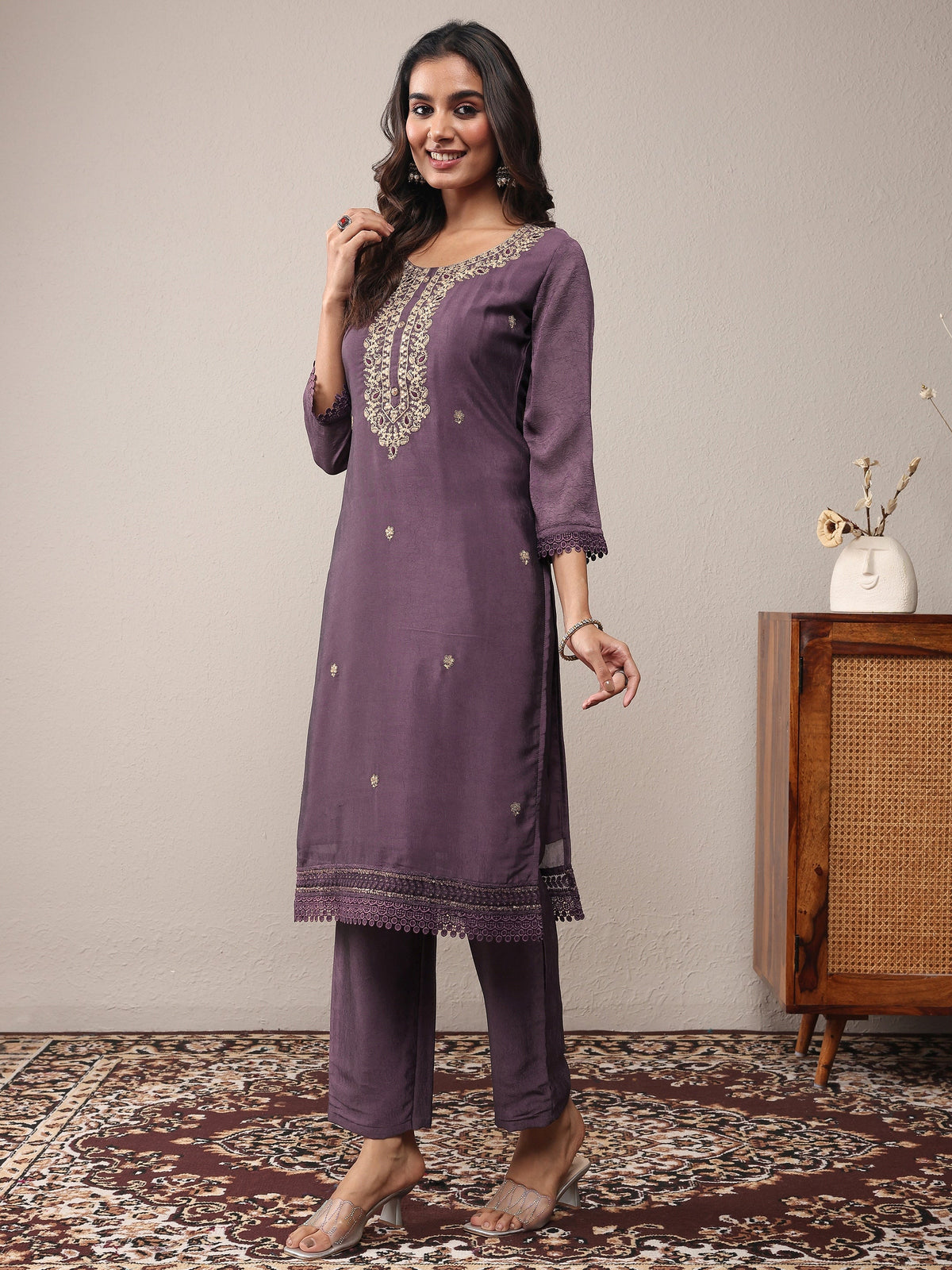 Anouk Purple Embroidered Silk Blend Straight Suit Set With Dupatta