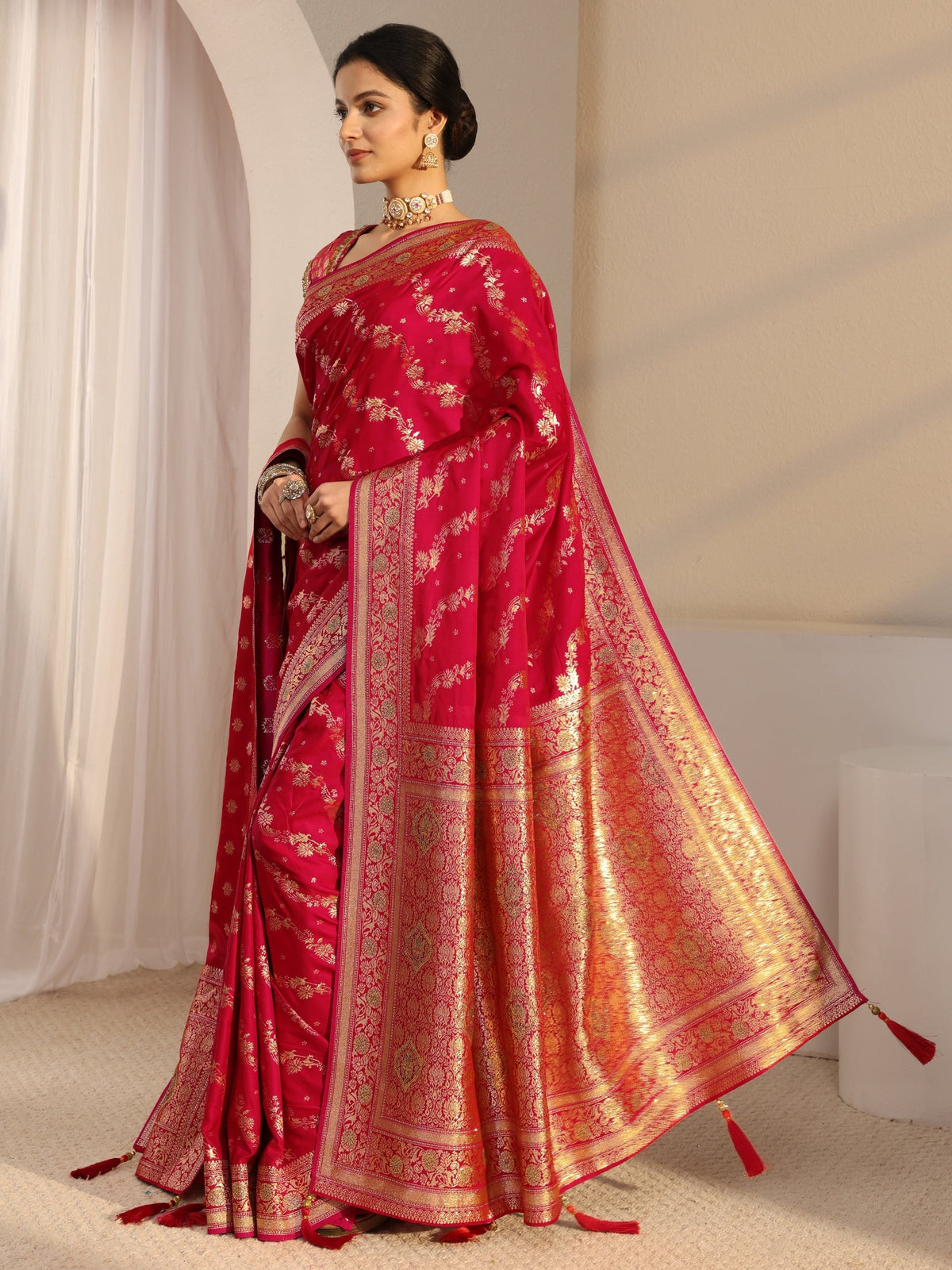 Anouk Red Banarasi Satin Saree With Unstiched Blouse Piece And Dupatta