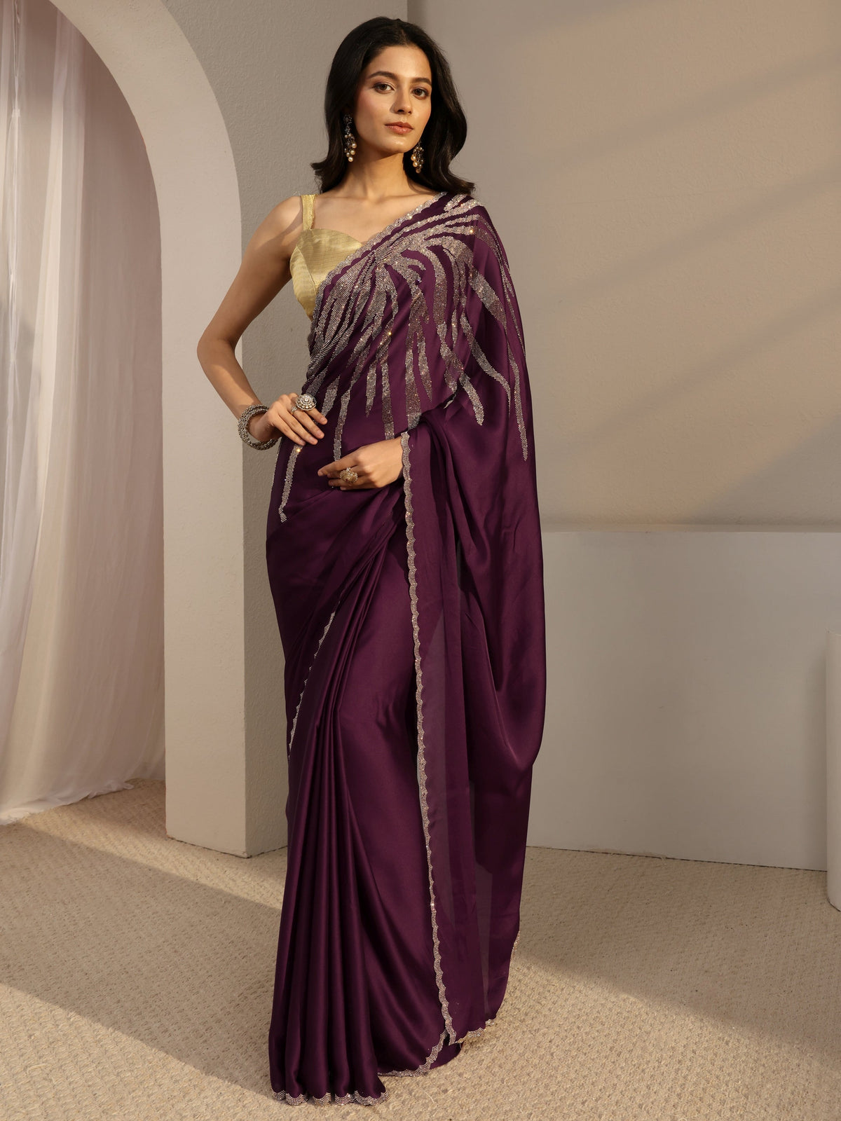 Anouk Burgundy Silk Blend Saree With Unstiched Blouse Piece
