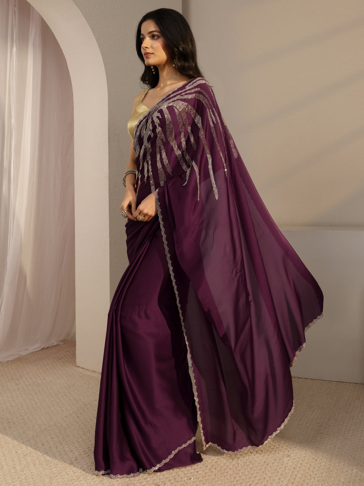 Anouk Burgundy Silk Blend Saree With Unstiched Blouse Piece