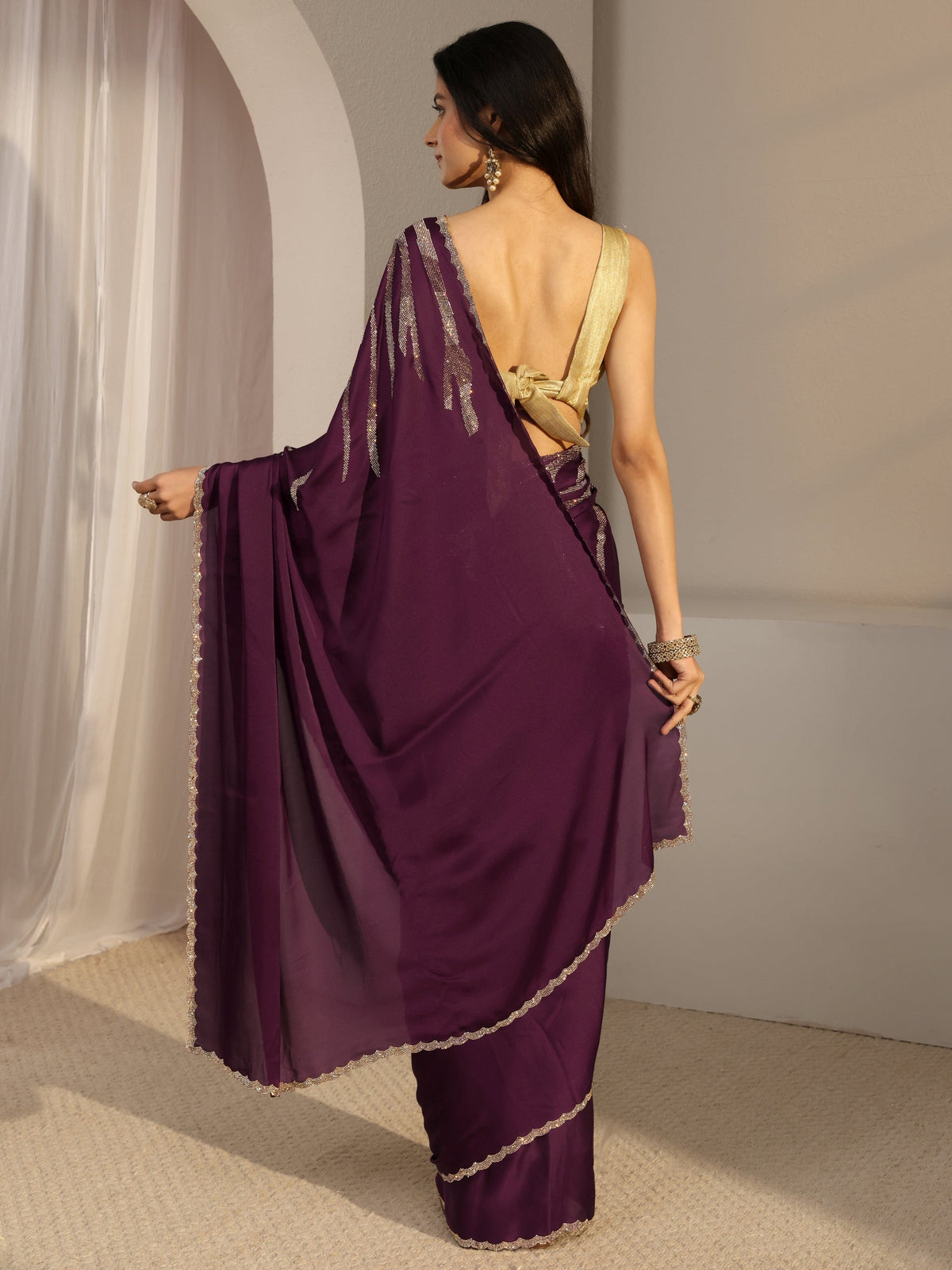 Anouk Burgundy Silk Blend Saree With Unstiched Blouse Piece