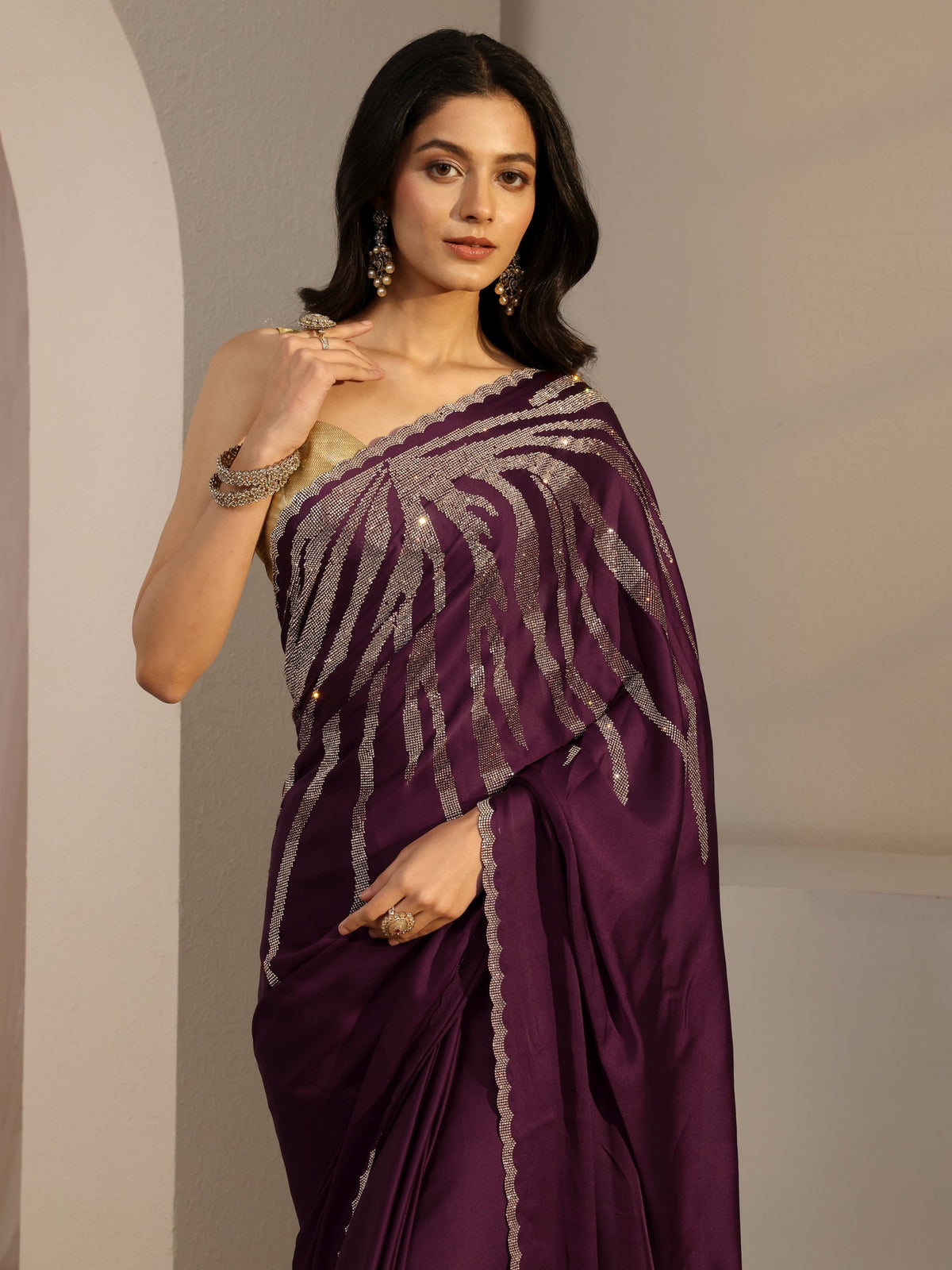 Anouk Burgundy Silk Blend Saree With Unstiched Blouse Piece