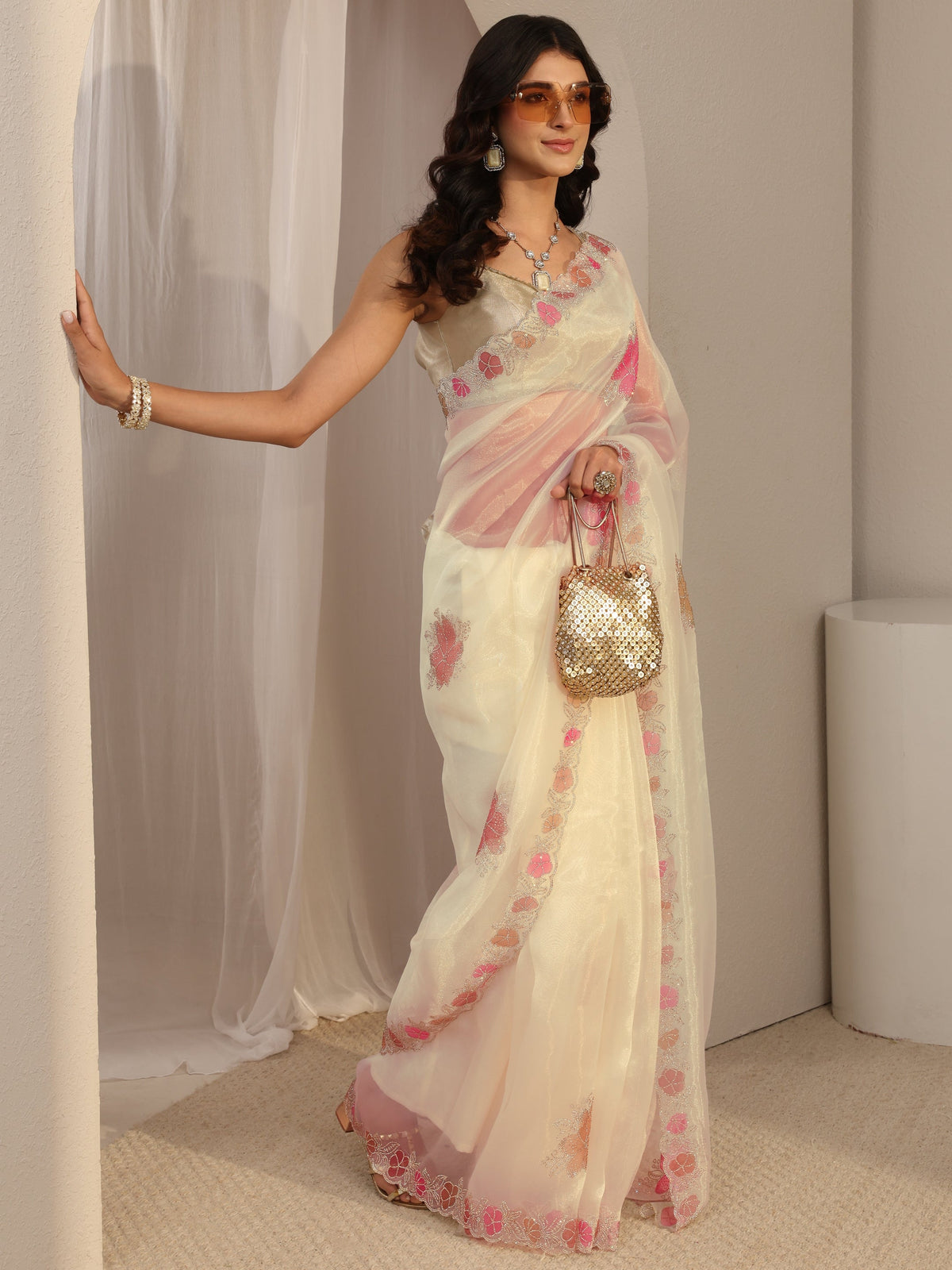 Anouk Ivory Floral Embellished Organza Sareewith Unstitched Blouse Piece
