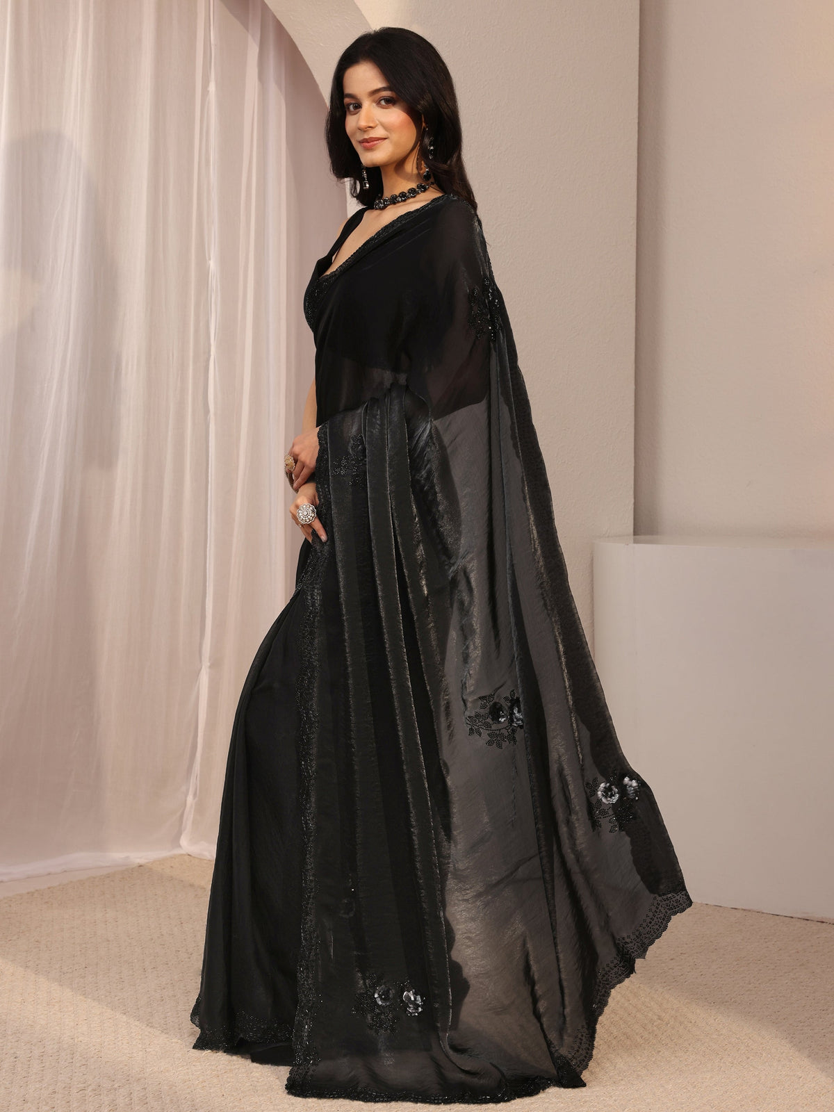 Anouk Black Floral Embellished Organza Saree With Unstitched Blouse Piece