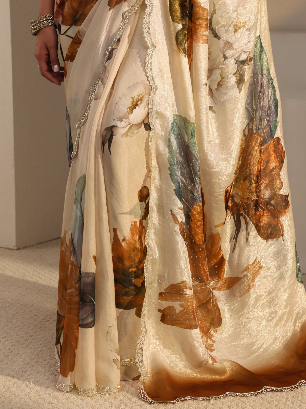 Anouk Ivory Floral Printed Tissue Saree With Unstitched Blouse Piece