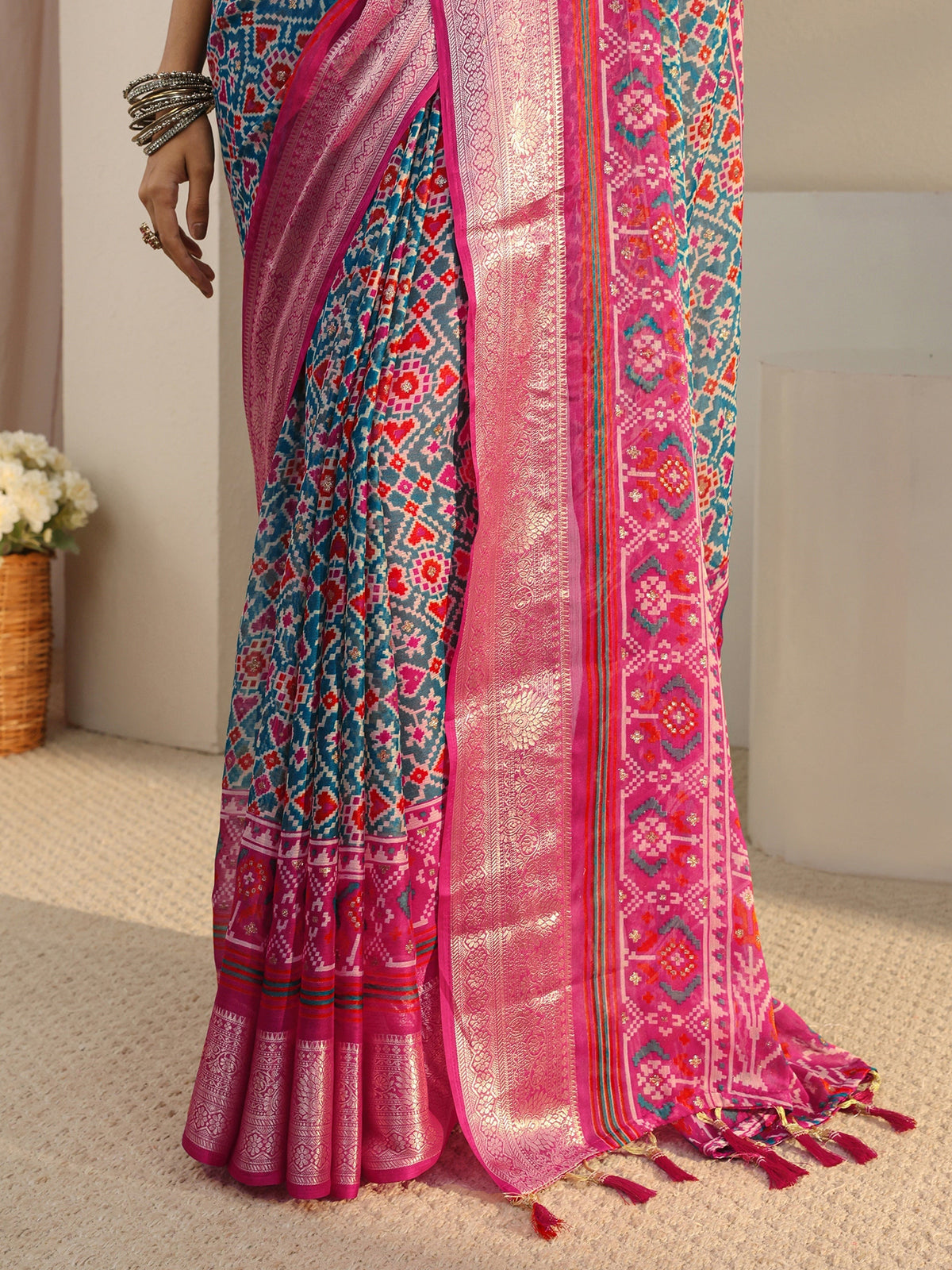 Anouk Blue Pochampally Ikkat Chiffon Saree With Unstitched Blouse Piece