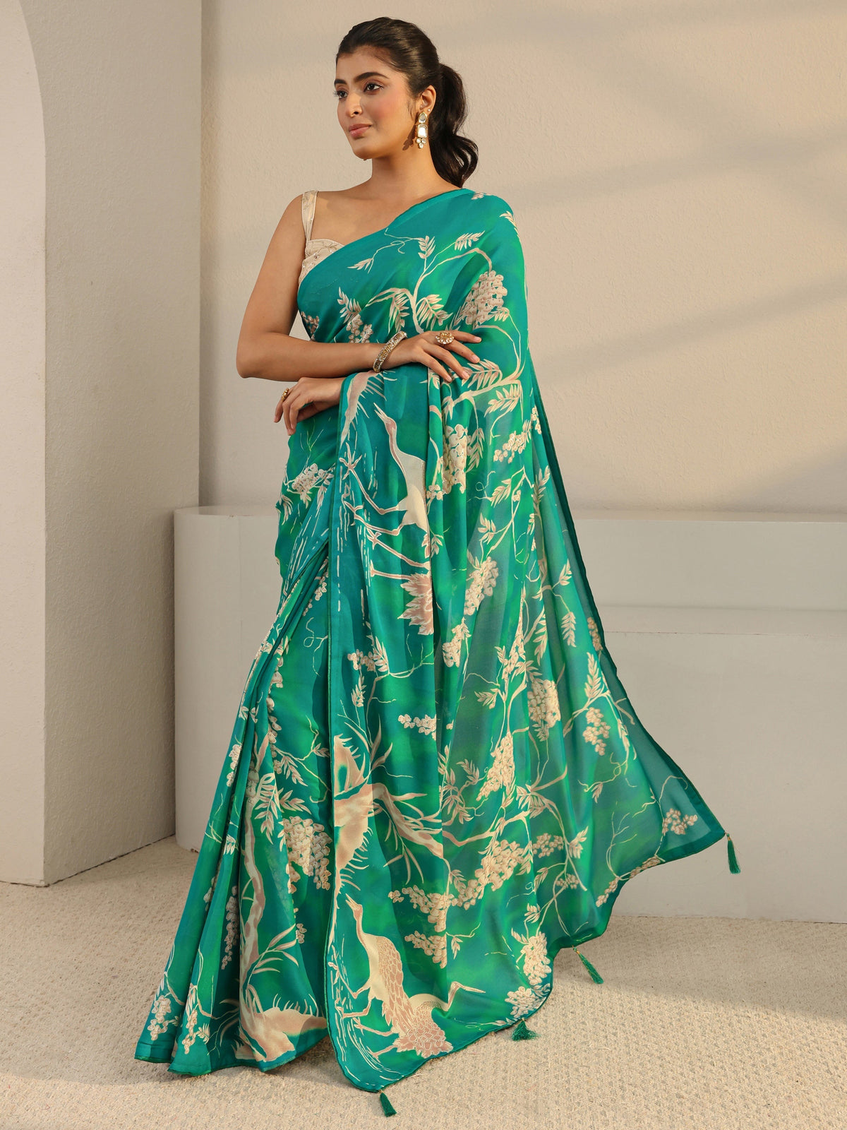 Anouk Green Floral Printed Georgette Tassel Saree With Unstitched Blouse Piece