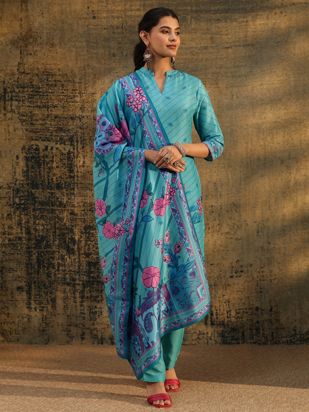 Anouk Turquoise Blue Floral Printed  Muslin Straight Suit Set