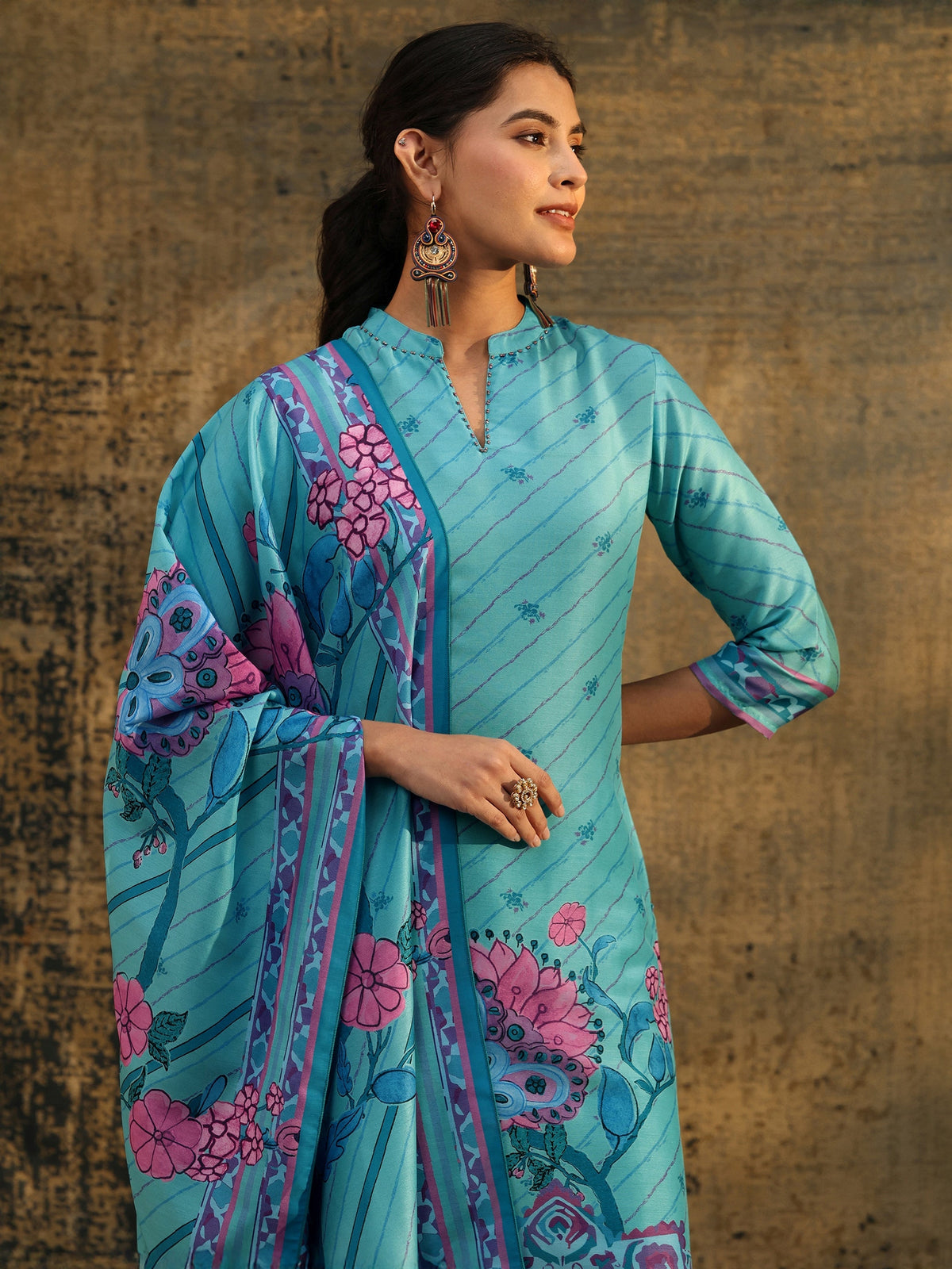 Anouk Turquoise Blue Floral Printed  Muslin Straight Suit Set