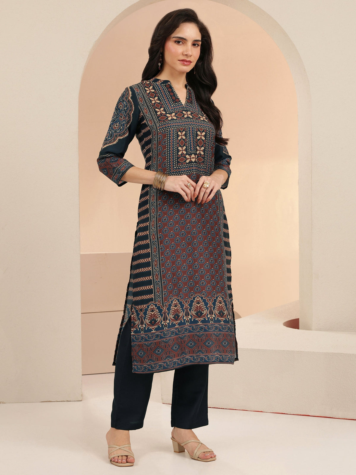 Anouk Maroon Ethnic Print Cotton Blend Straight Suit Set