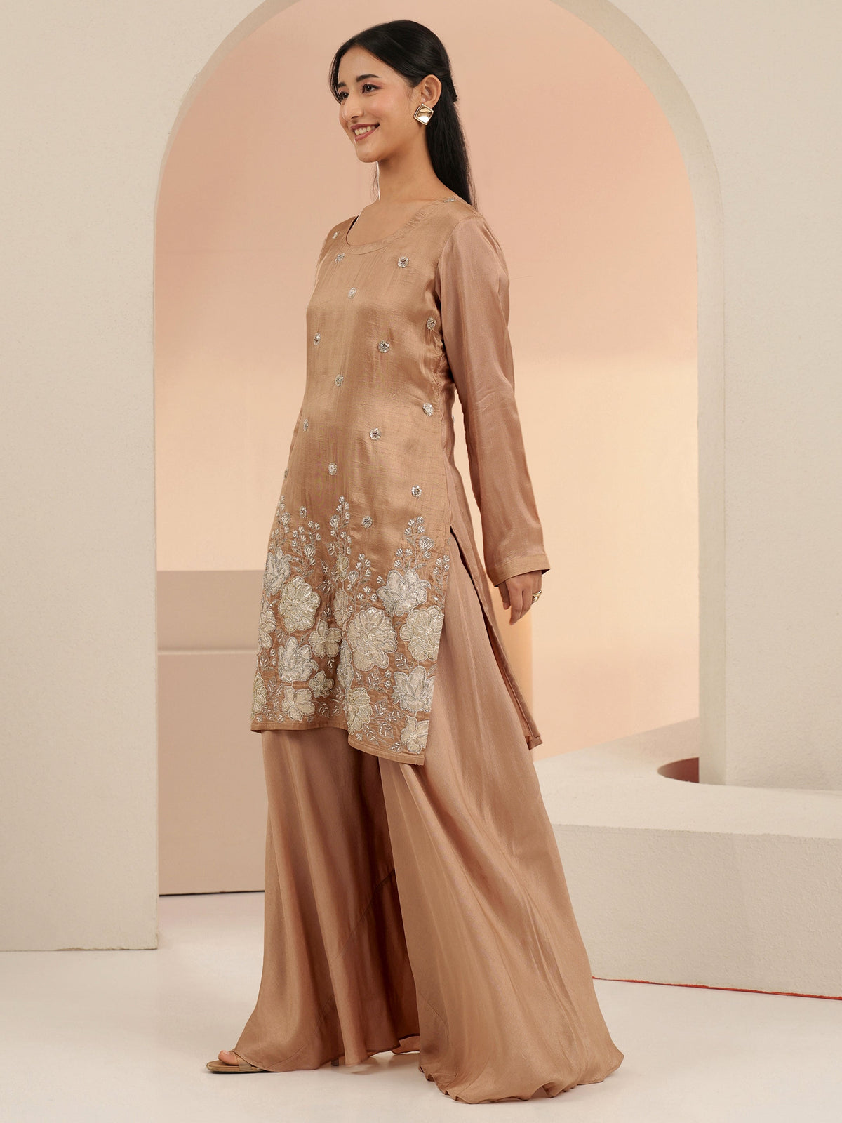 Anouk Coffee Brown Floral Applique Silk Blend Straight Kurta Set