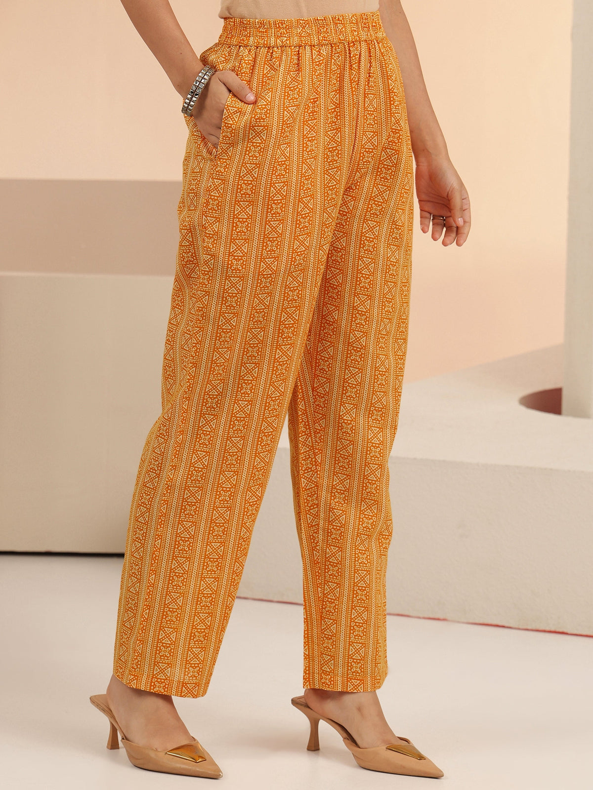 Anouk Off White Floral Printed Cotton Straight Suit Set