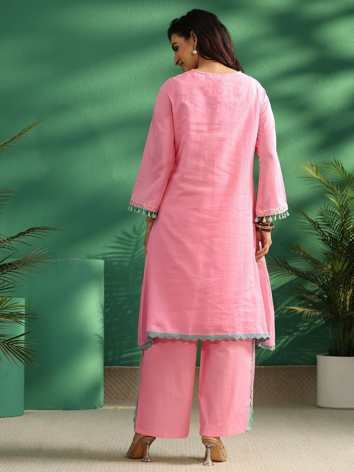 Anouk Bubblegum Pink Floral Embroidered Co-Ord Set