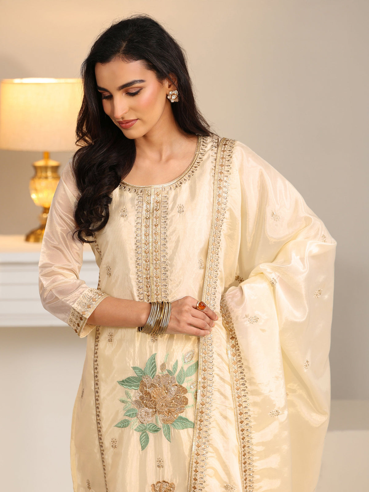 Anouk Cream Floral Embroiderd Organza Straight Suit Set