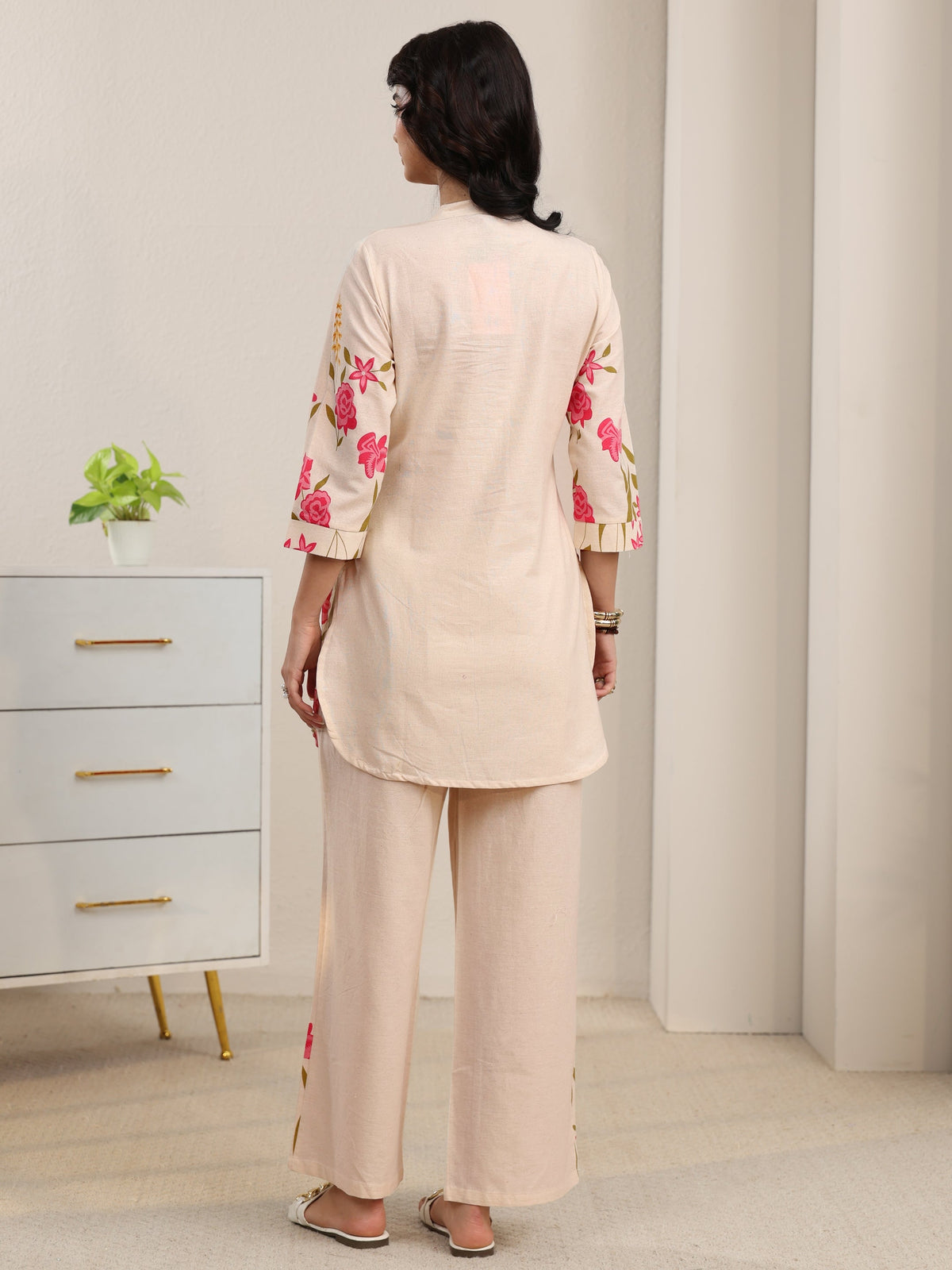 Anouk Off White Floral Printed Cotton Co-Ord Set
