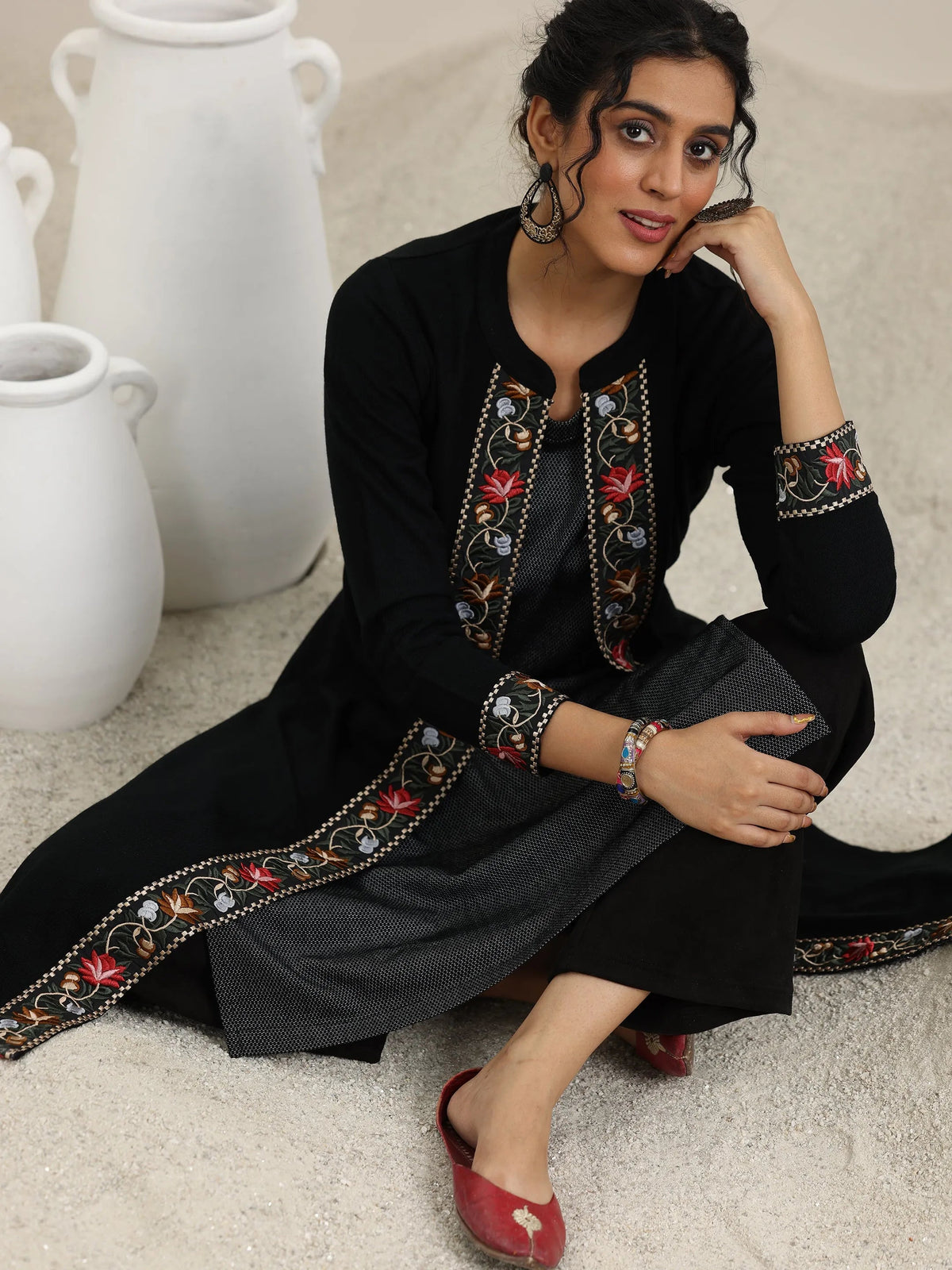 Anouk Black Embroidered Wool Straight Kurta