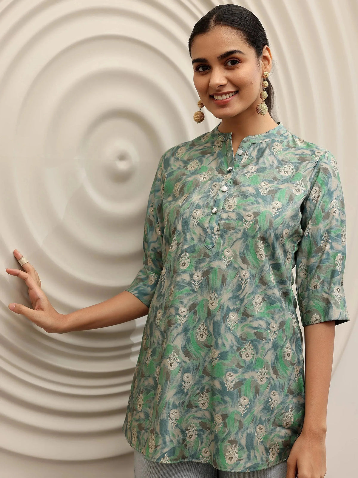 Anouk Green Printed Silk Blend Straight Kurti